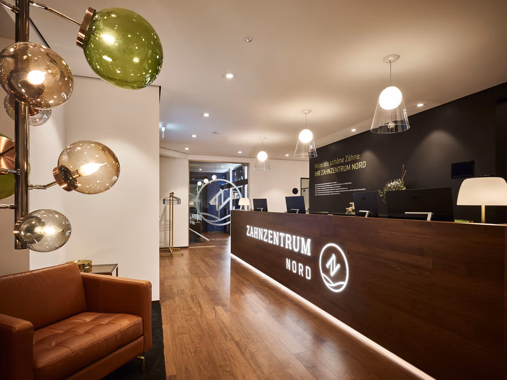 Foyer im Zahnzentrum Nord
