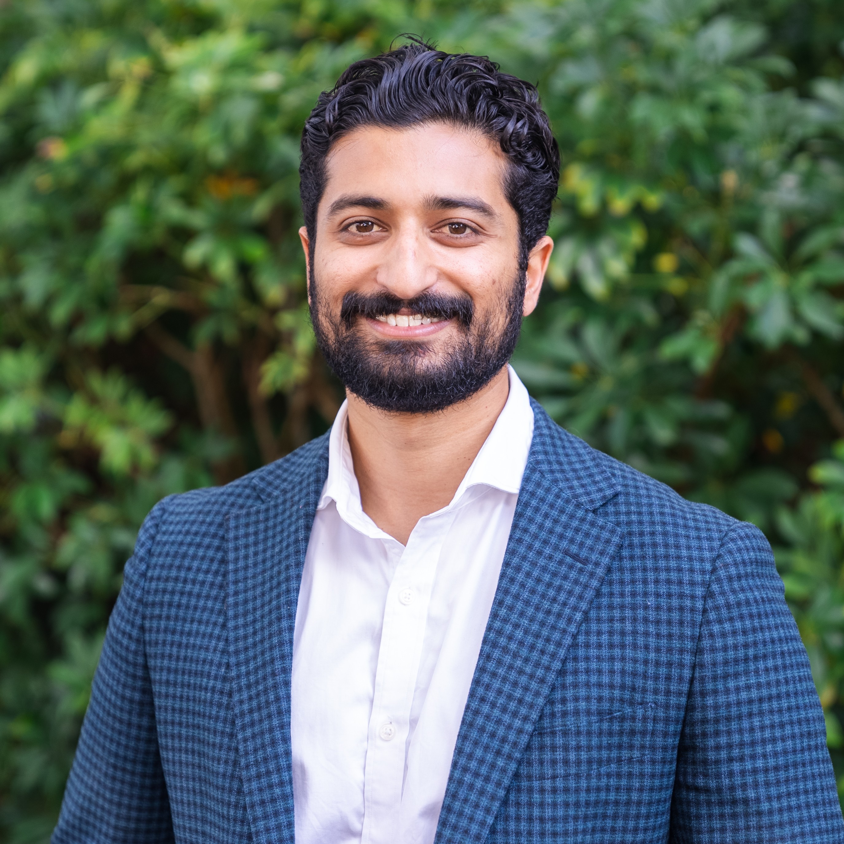 Dr Arjun Kaushik