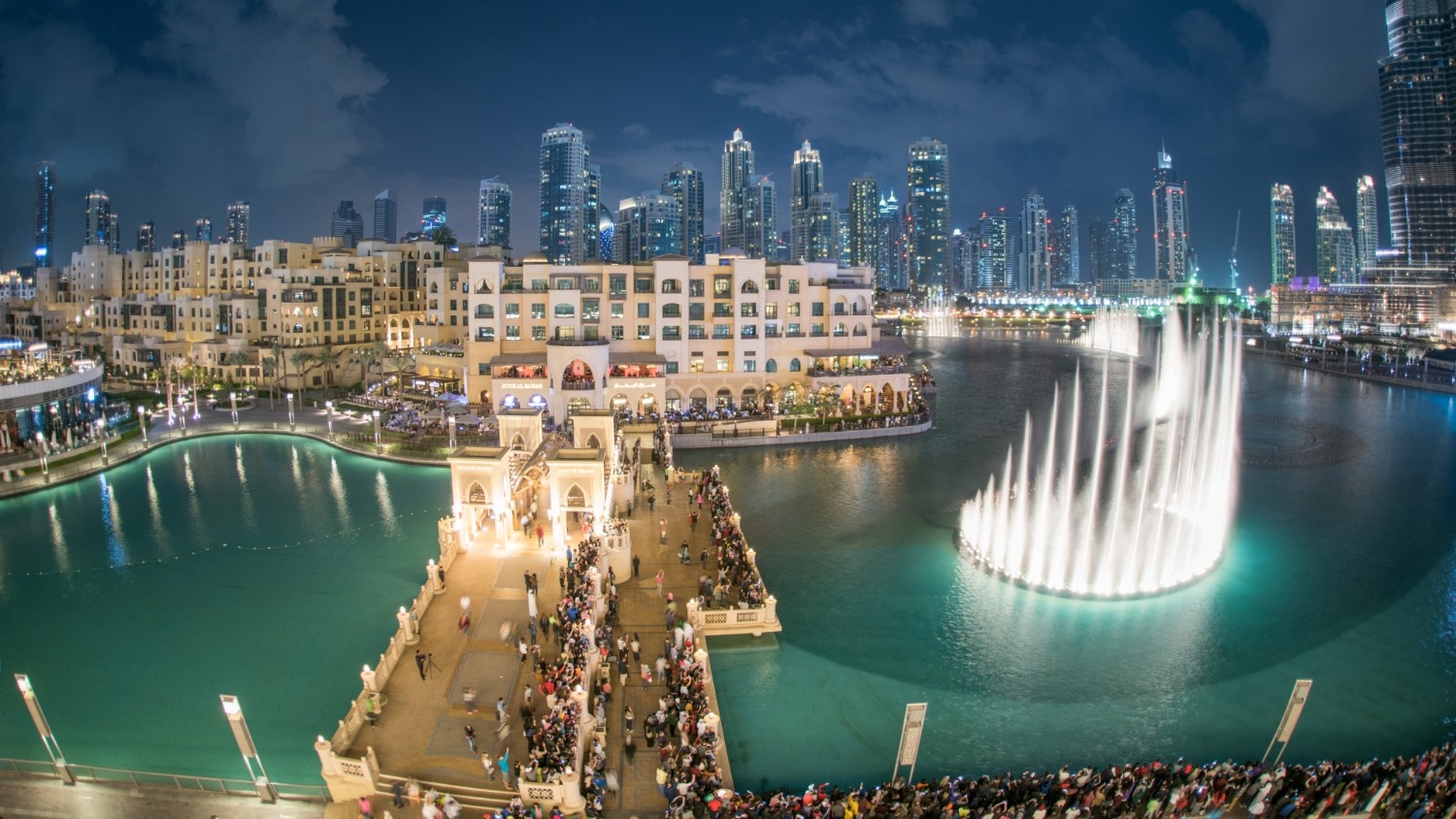 Watch the Dubai Fountain Show
