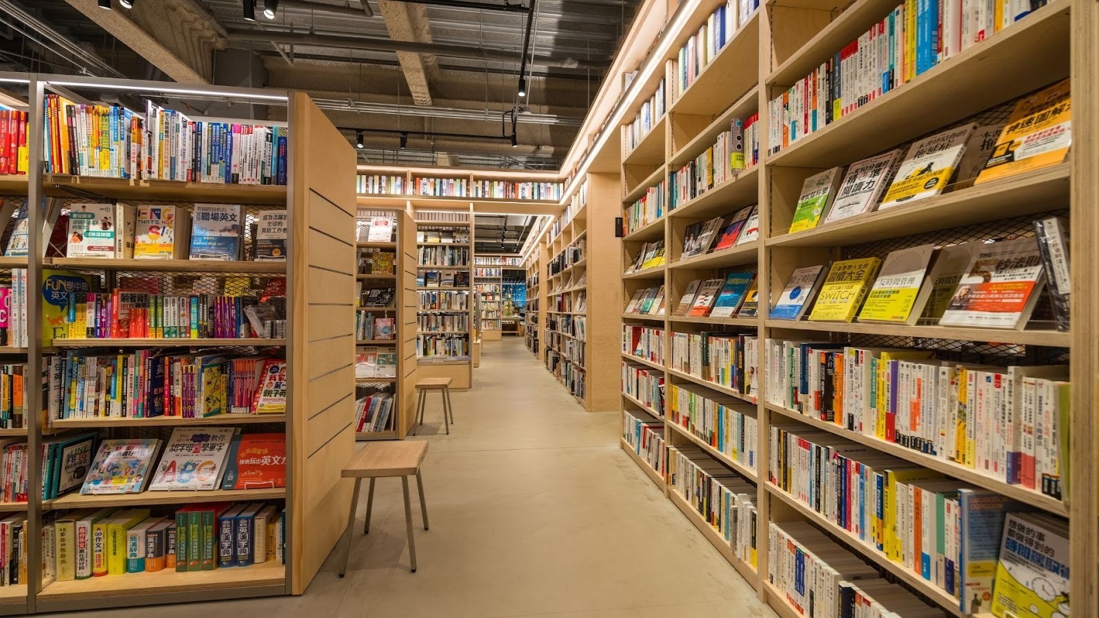 Kalemat Bookstore at Boxpark
