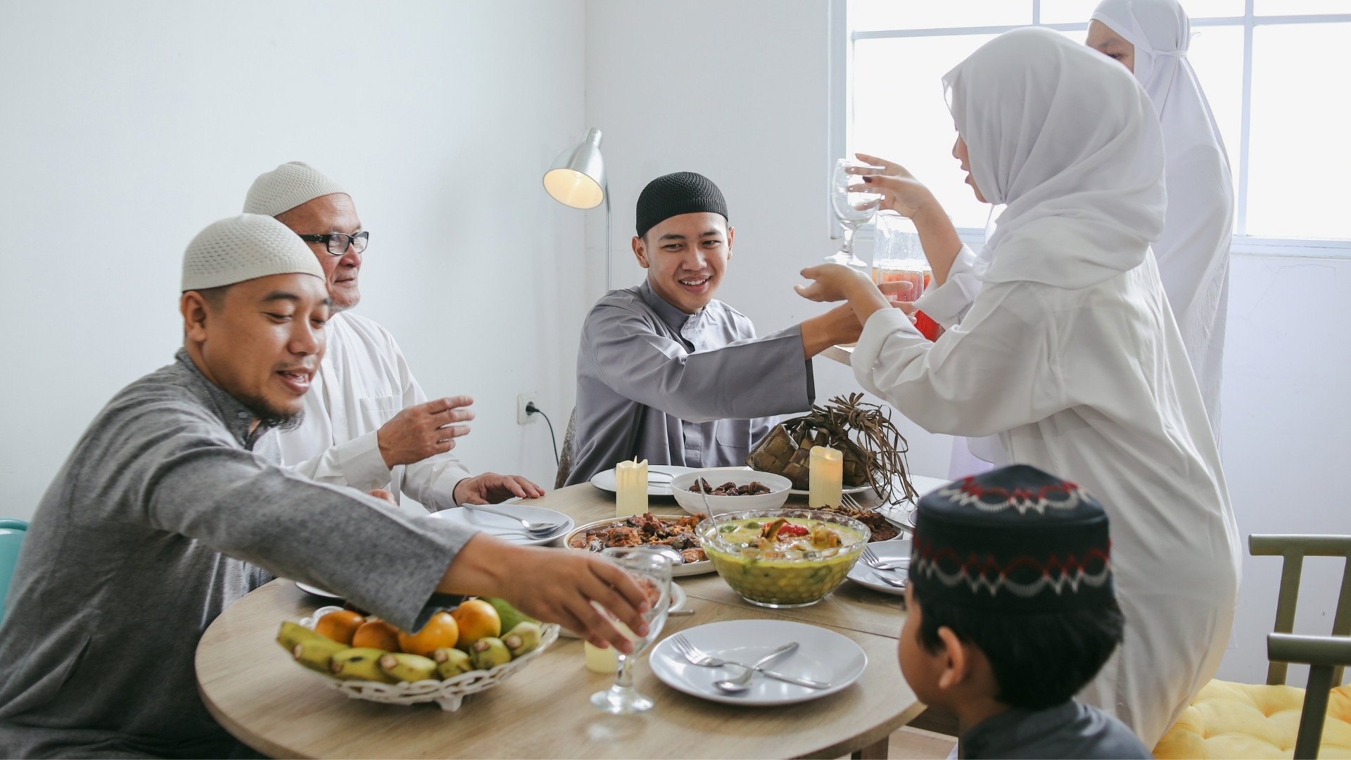Iftar Gatherings that Ground Dubai in 2026