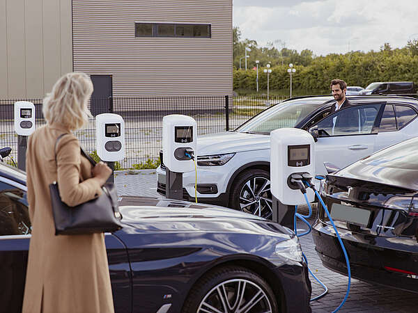 borne de recharge alfen entreprises