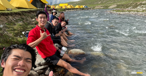 720a52d2 c0e7 4428 baf2 a2e122997f90 8