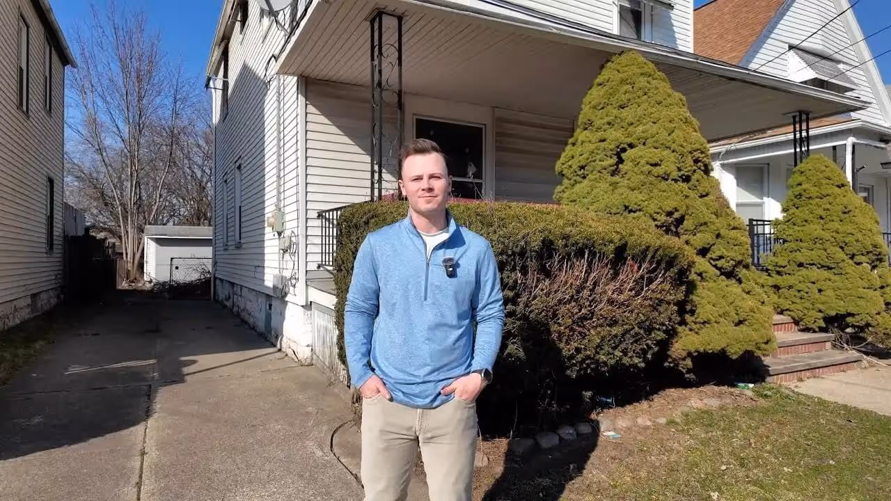 We Buy ugly homes Near Me Cleveland