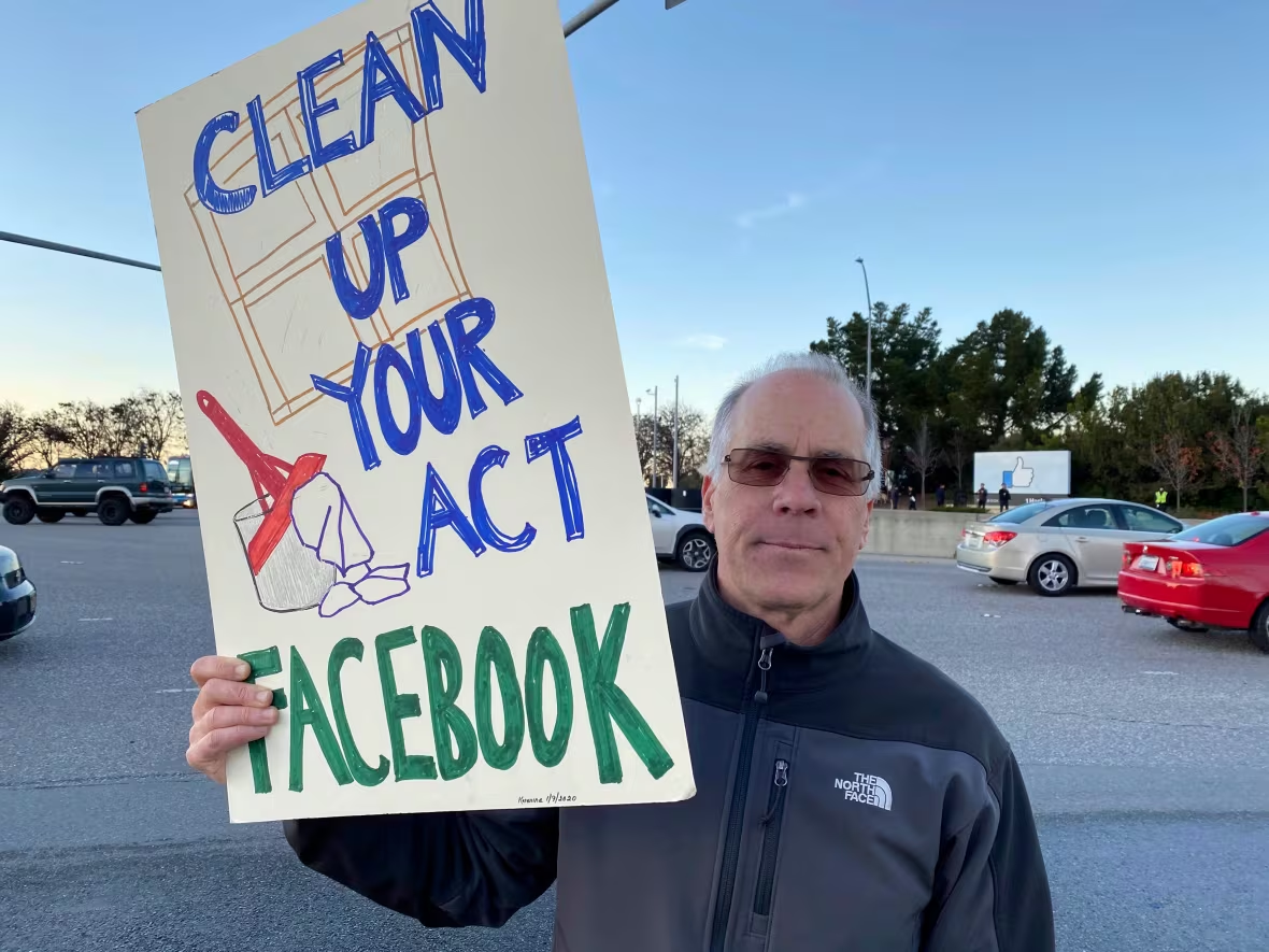 Although conservative users supported the decision, in general the outlook didn't look positive for Meta.