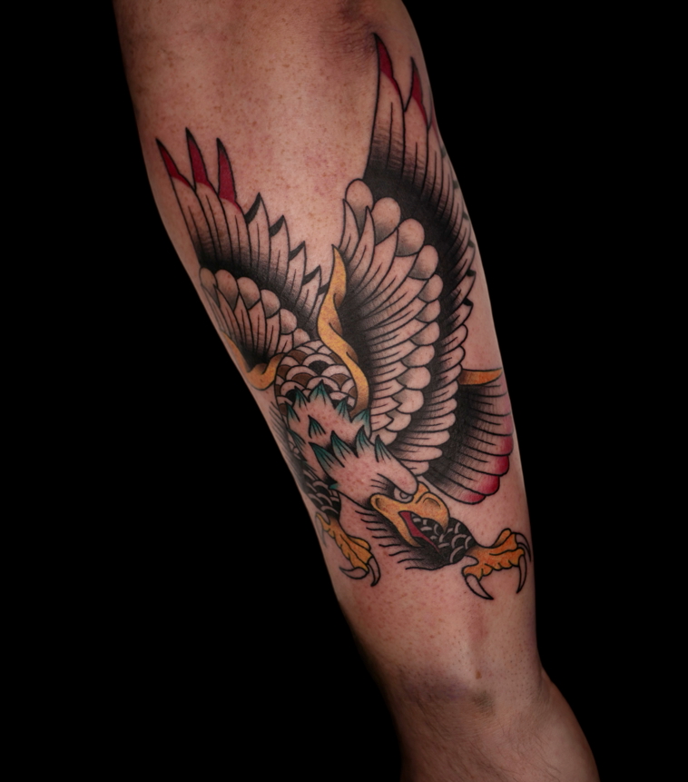 VinInk Tattoo Emmeloord Arm Adelaar Eagle Oldschool Traditional