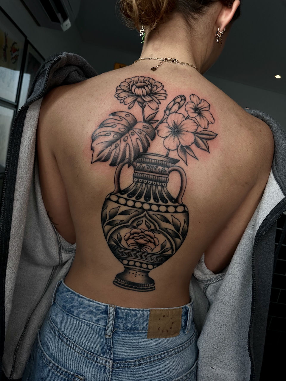 VinInk Tattoo Emmeloord Oldschool Vaas