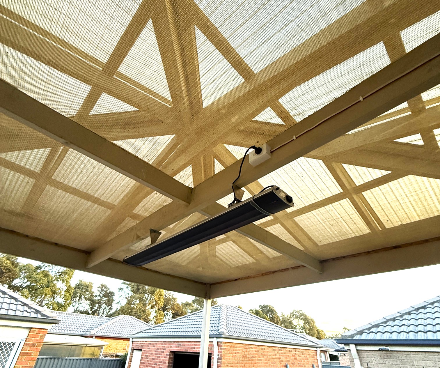 Outdoor heat strip installed in alfresco entertaining area in Keysborough by Ferguson Electrical