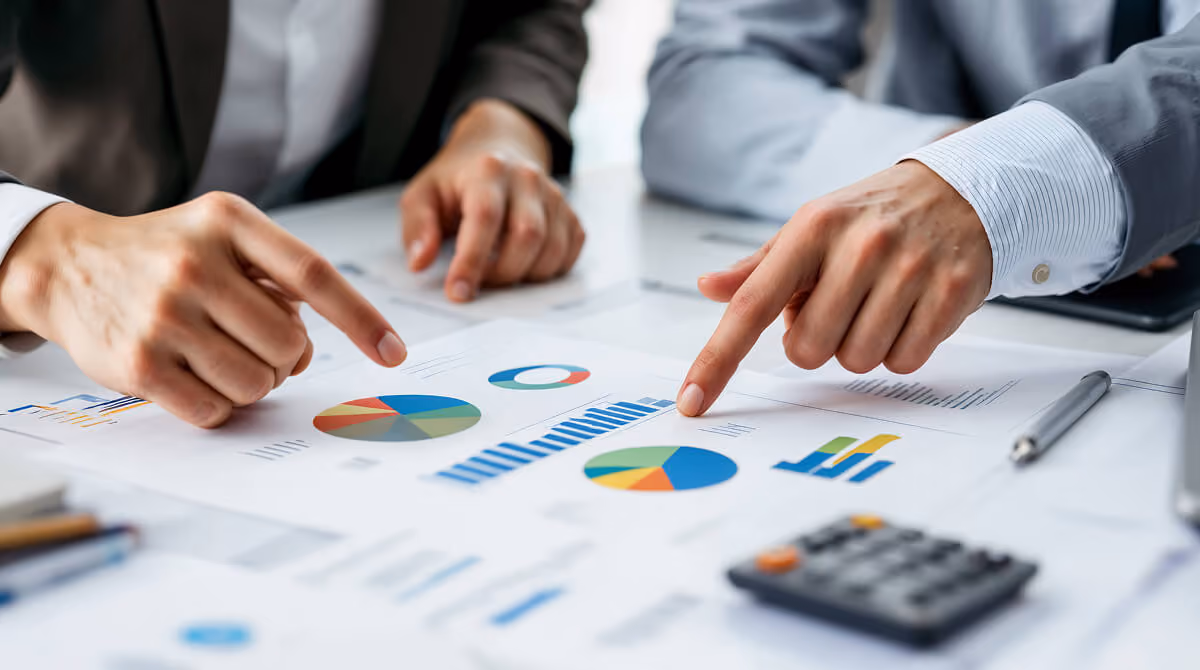 Employee Working Marketing Setting