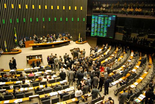 Semana Política Agitada Com Reforma Tributária e Agendas Internacionais