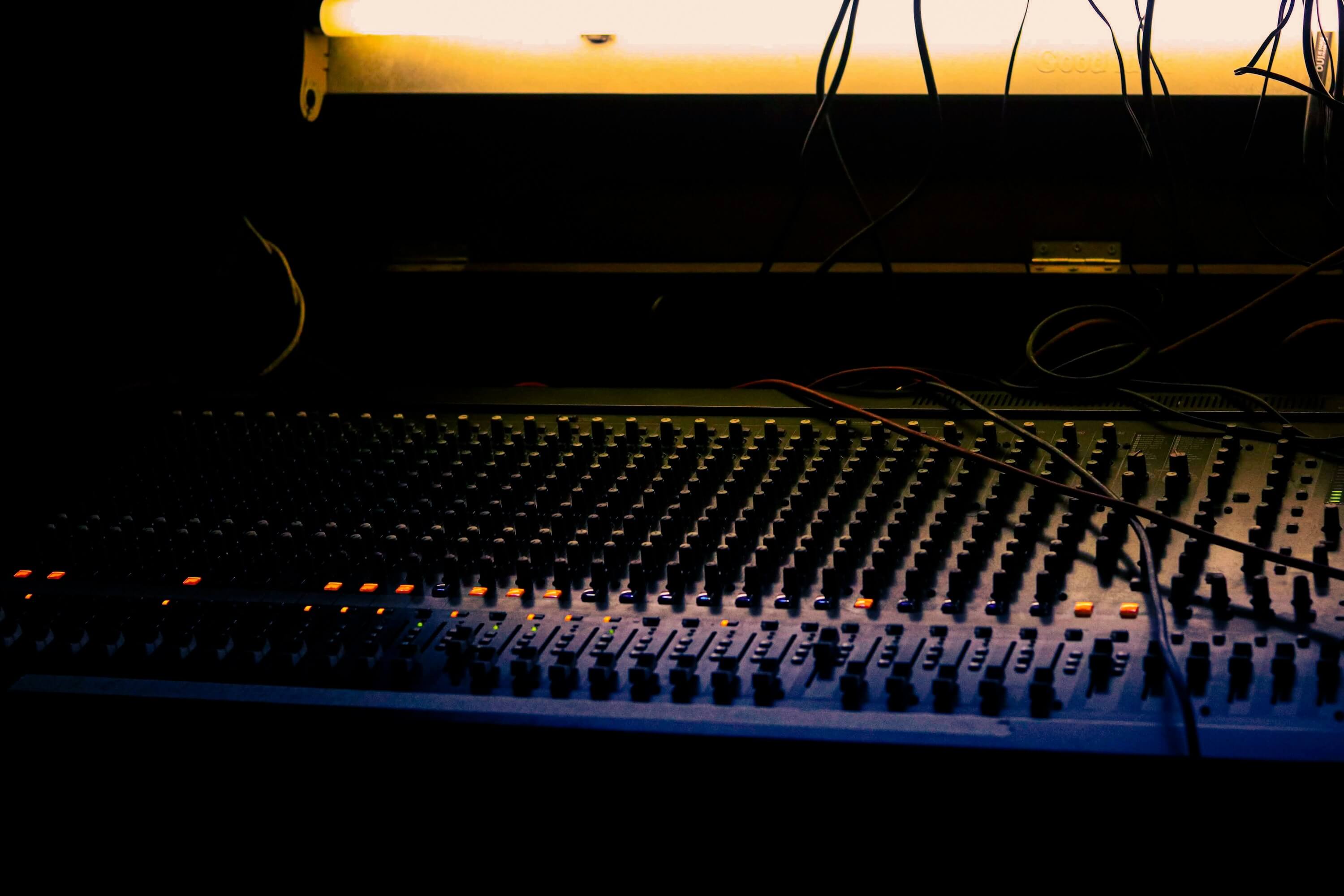 2025 : quand la musique live rencontre l’intelligence émotionnelle