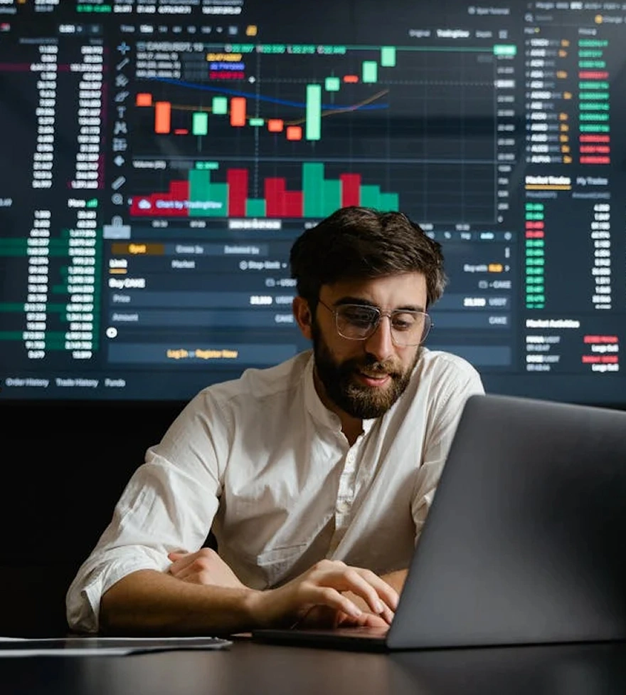 Kountex-home-one-business-man