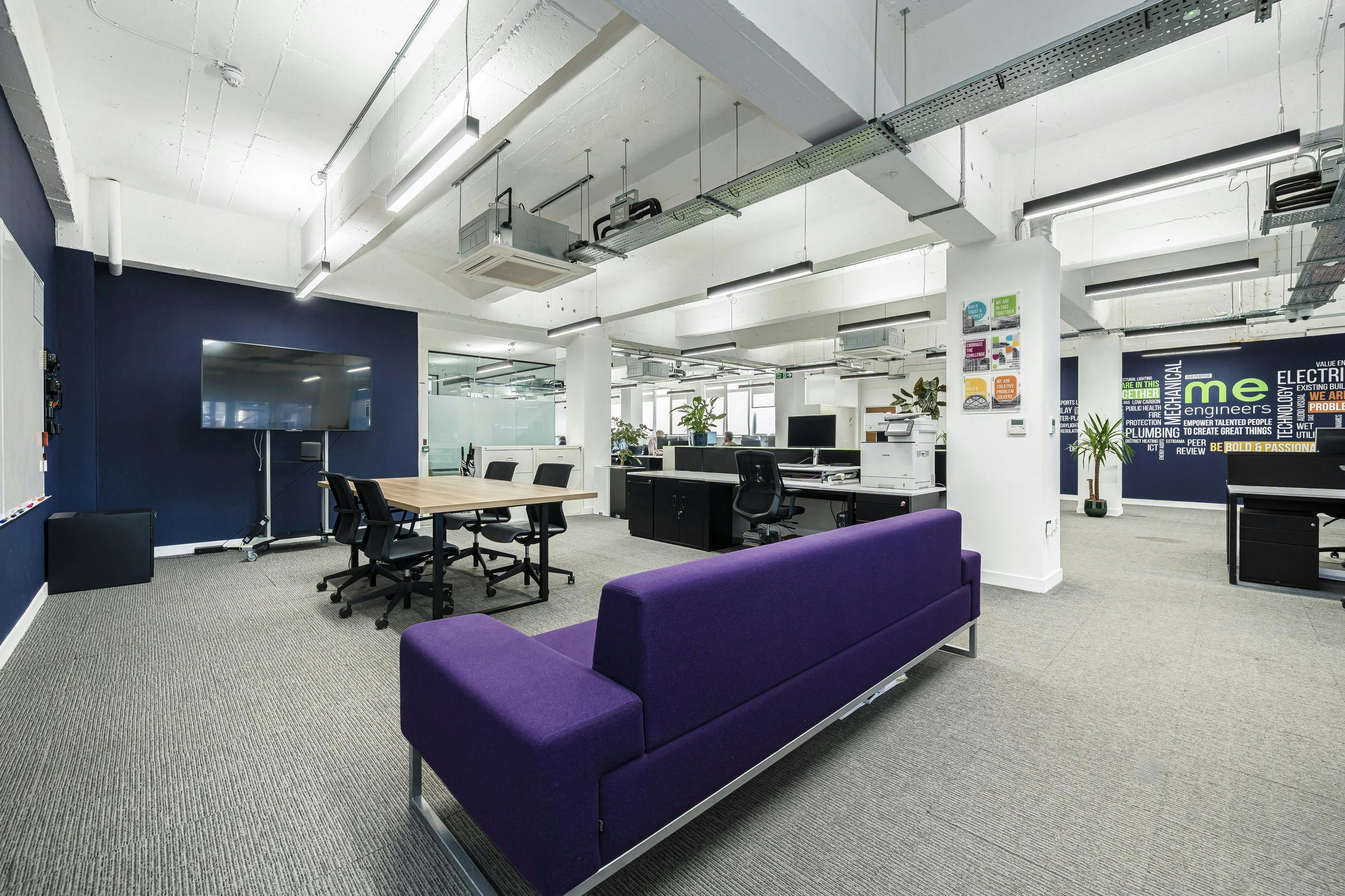 295826-Office 3.jpg