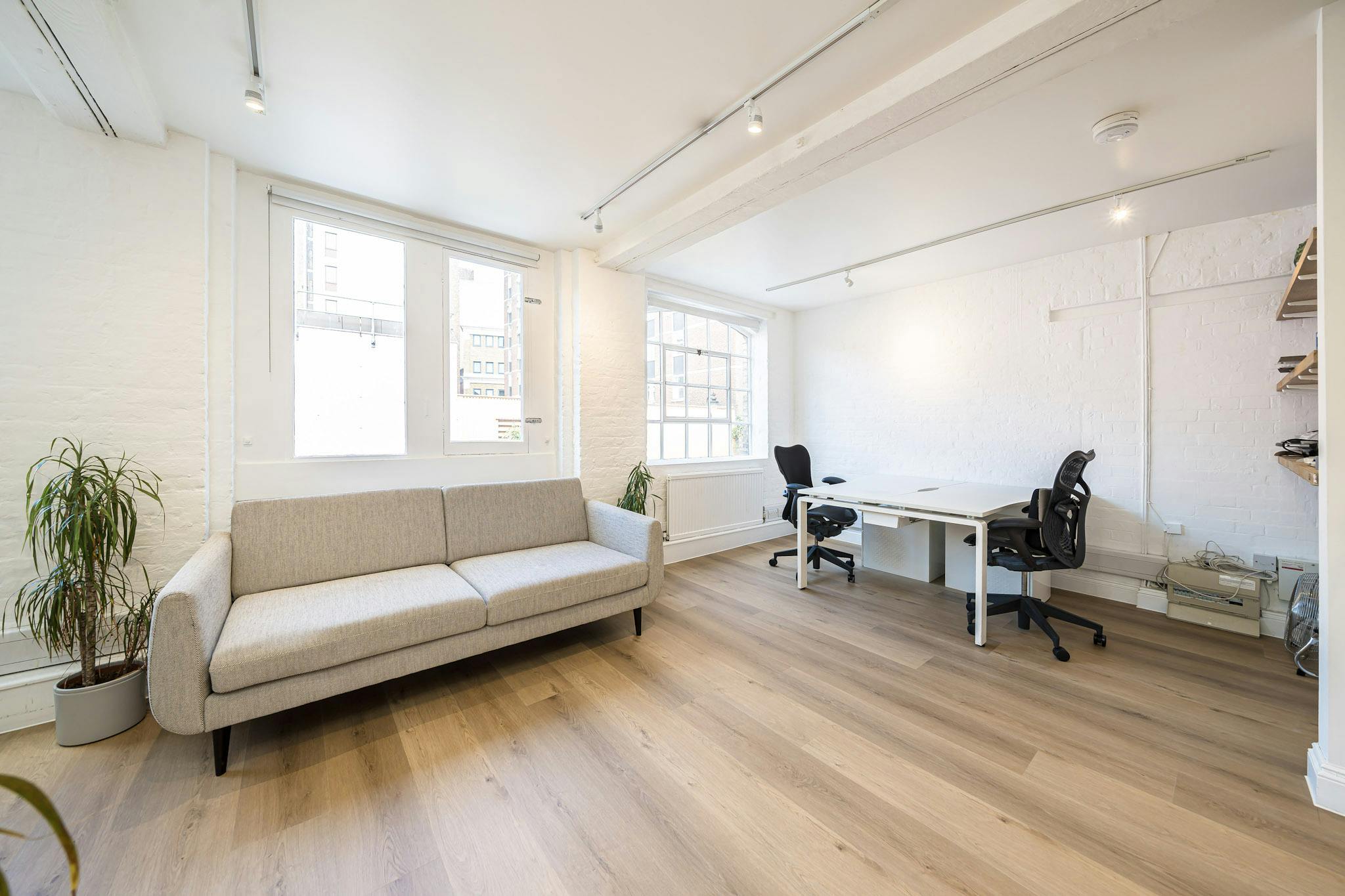 302497-60 Weston Street First Floor LEA Office 2.jpg