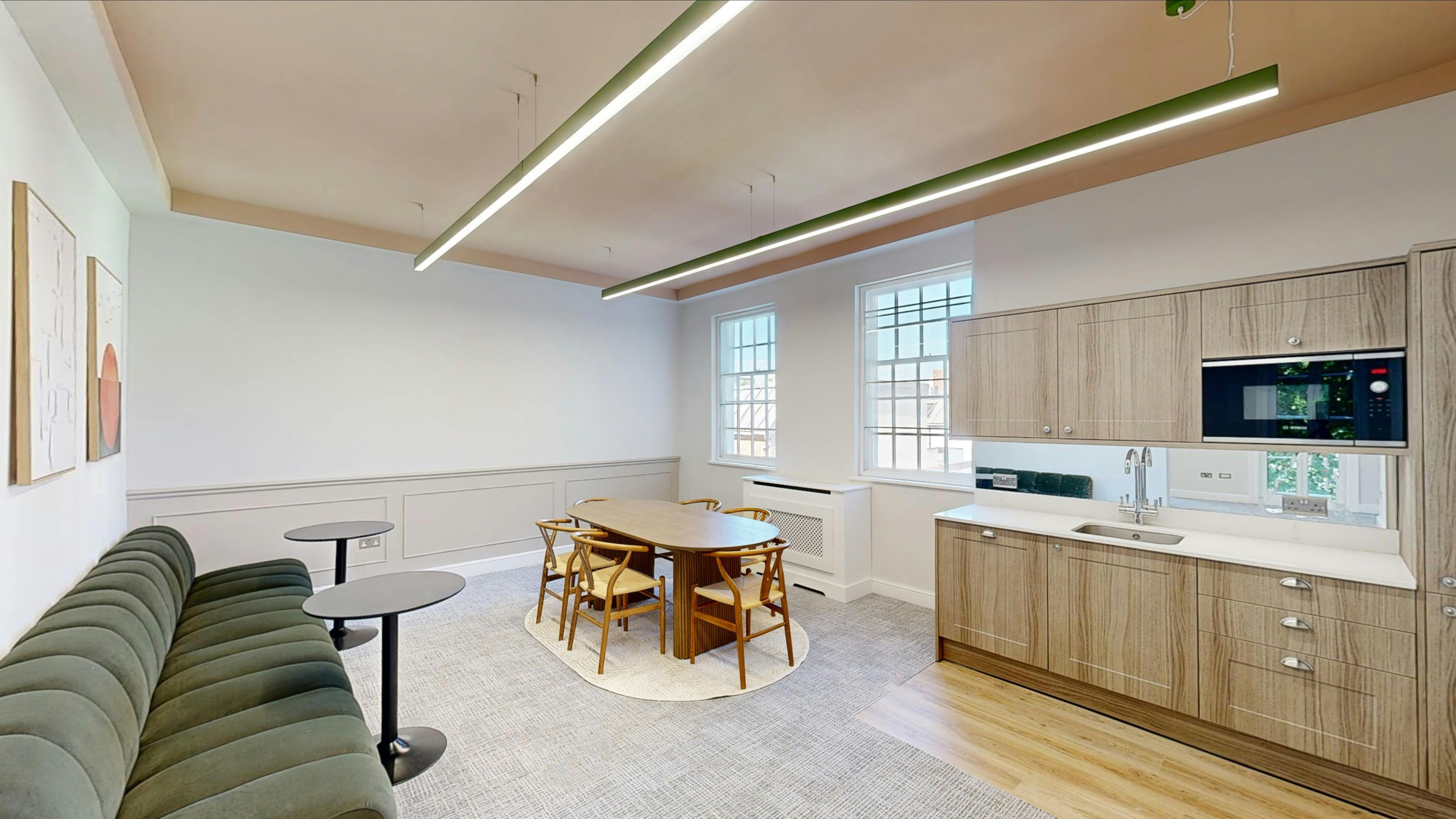 208541-Matterport Shot 1.jpg