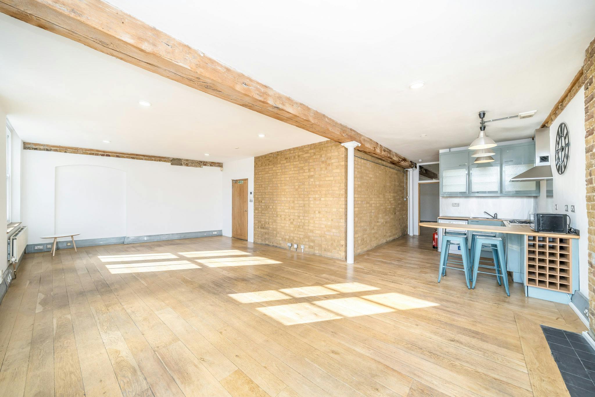 332802-1 Playhouse Court 64 SBR Live work 3.jpg