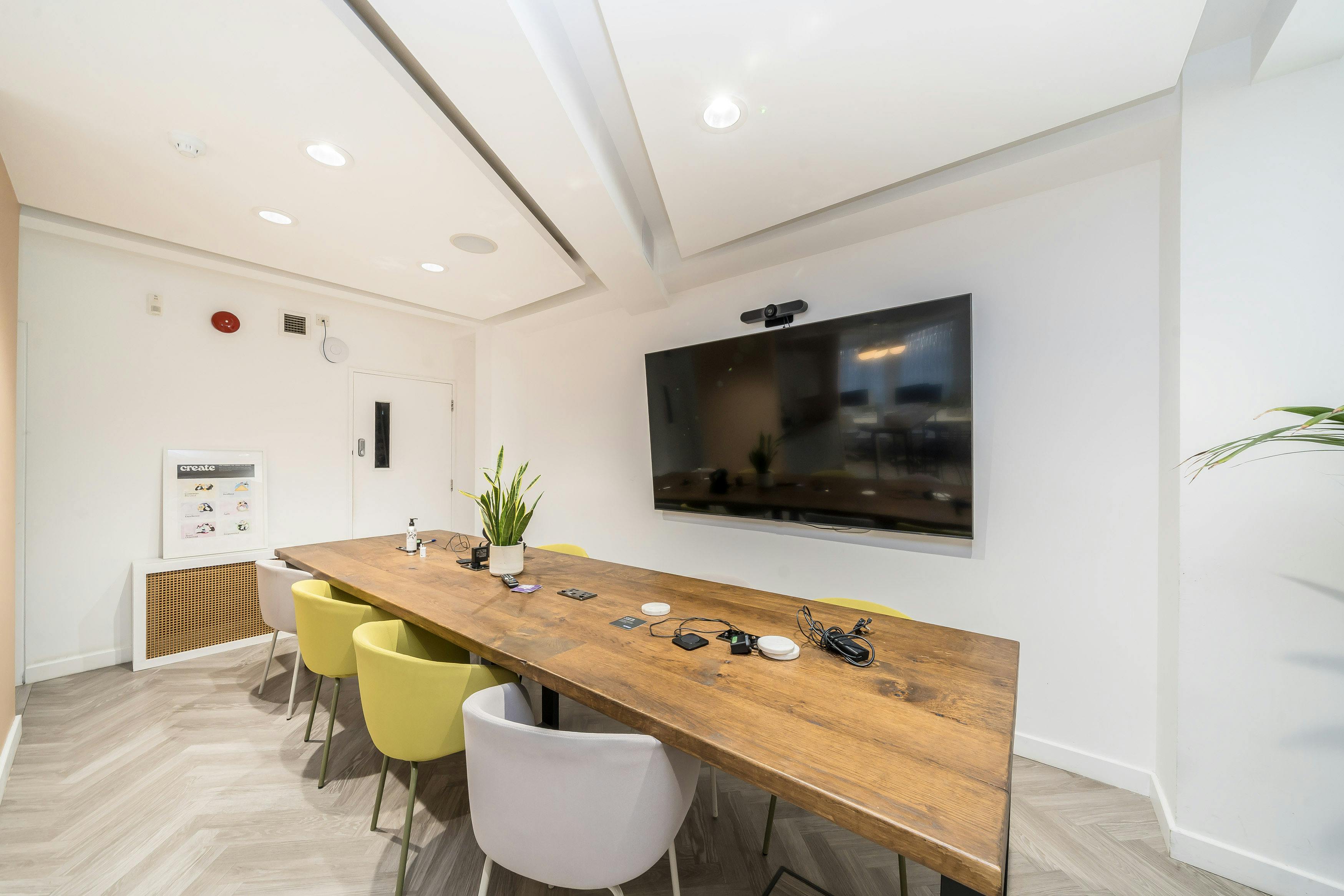 287421-2 Artbrand Studios boardroom.jpg