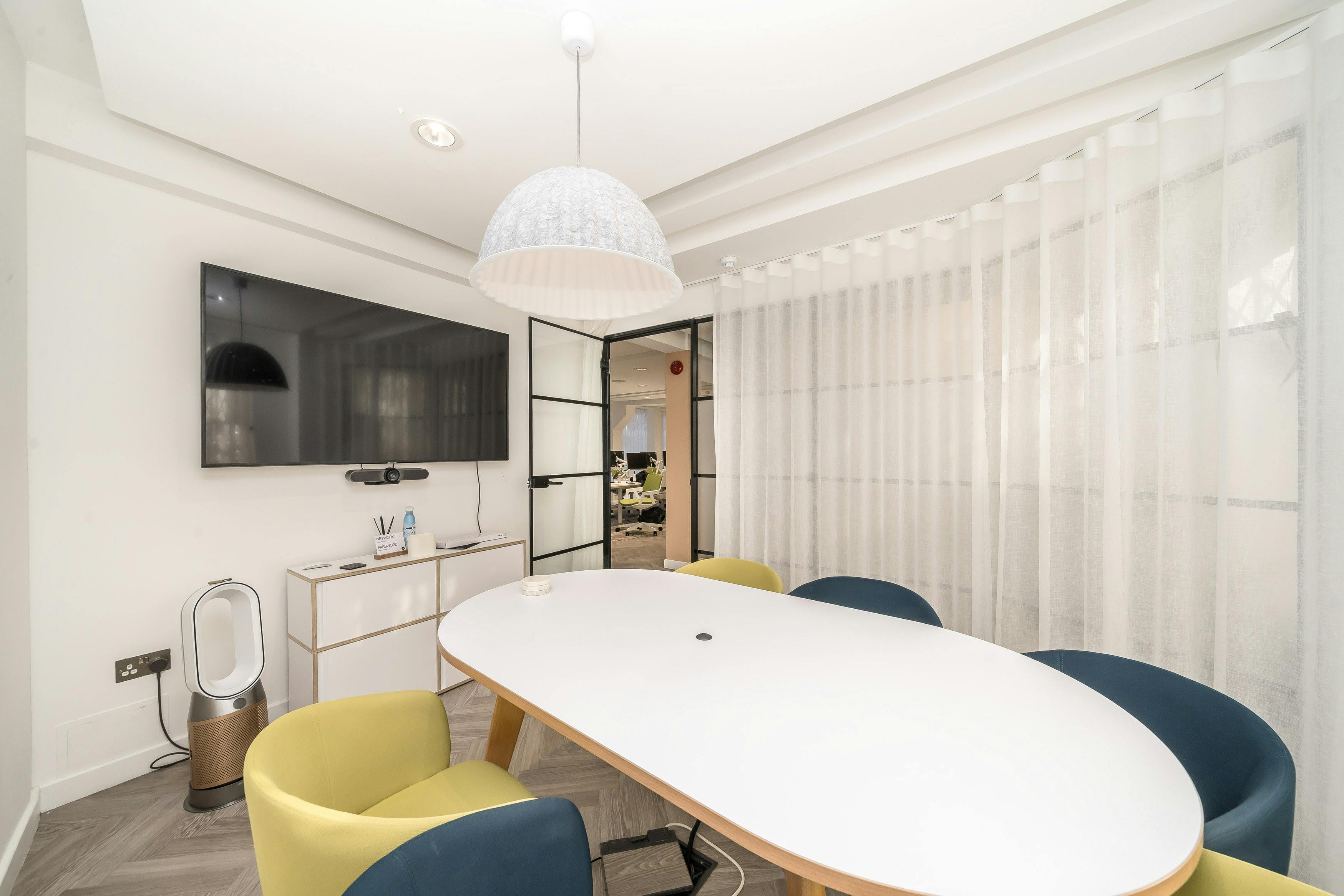 287421-2 Artbrand Studios meeting room 2.jpg