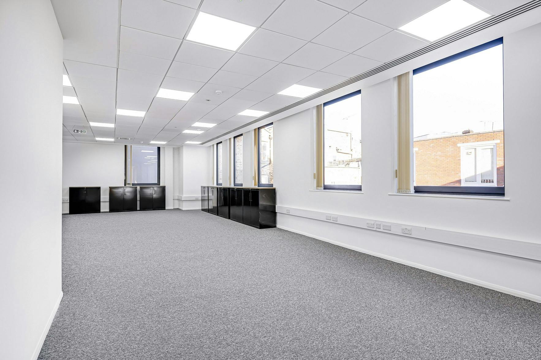 235207-First Floor 2.jpg