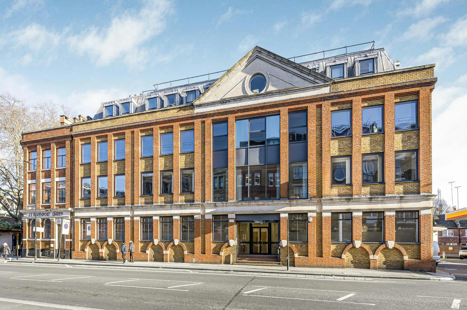 235207-external2 Copy.jpg