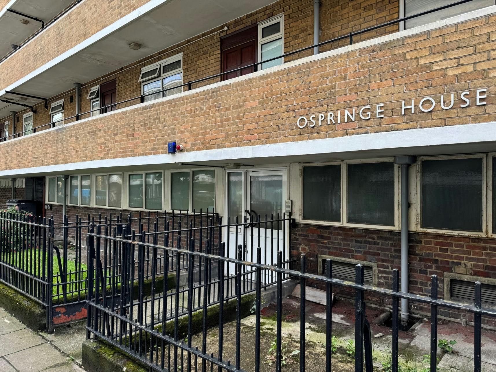 225663-Ospringe House Wooton Street external Copy.jpg