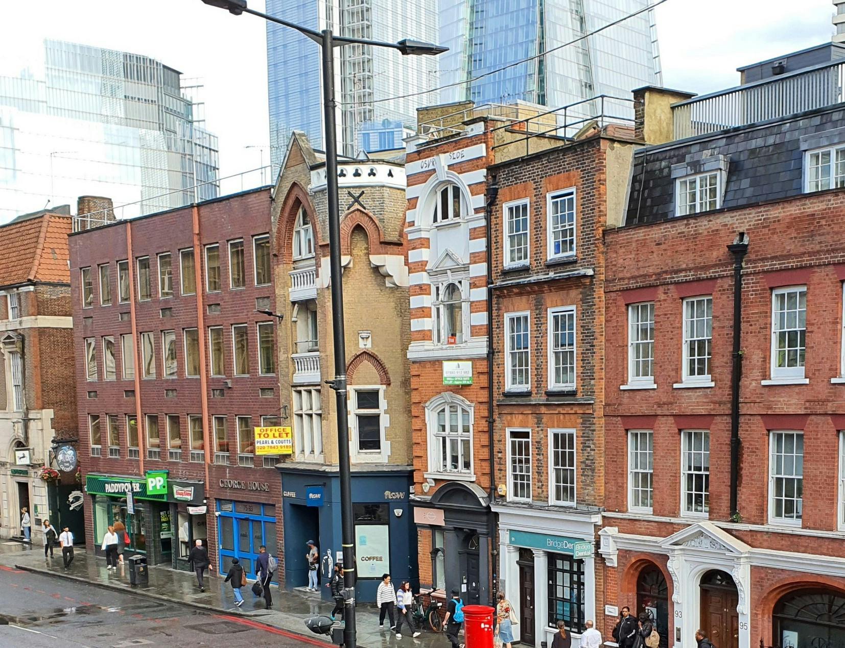 304862-Ext1 Copy.jpg