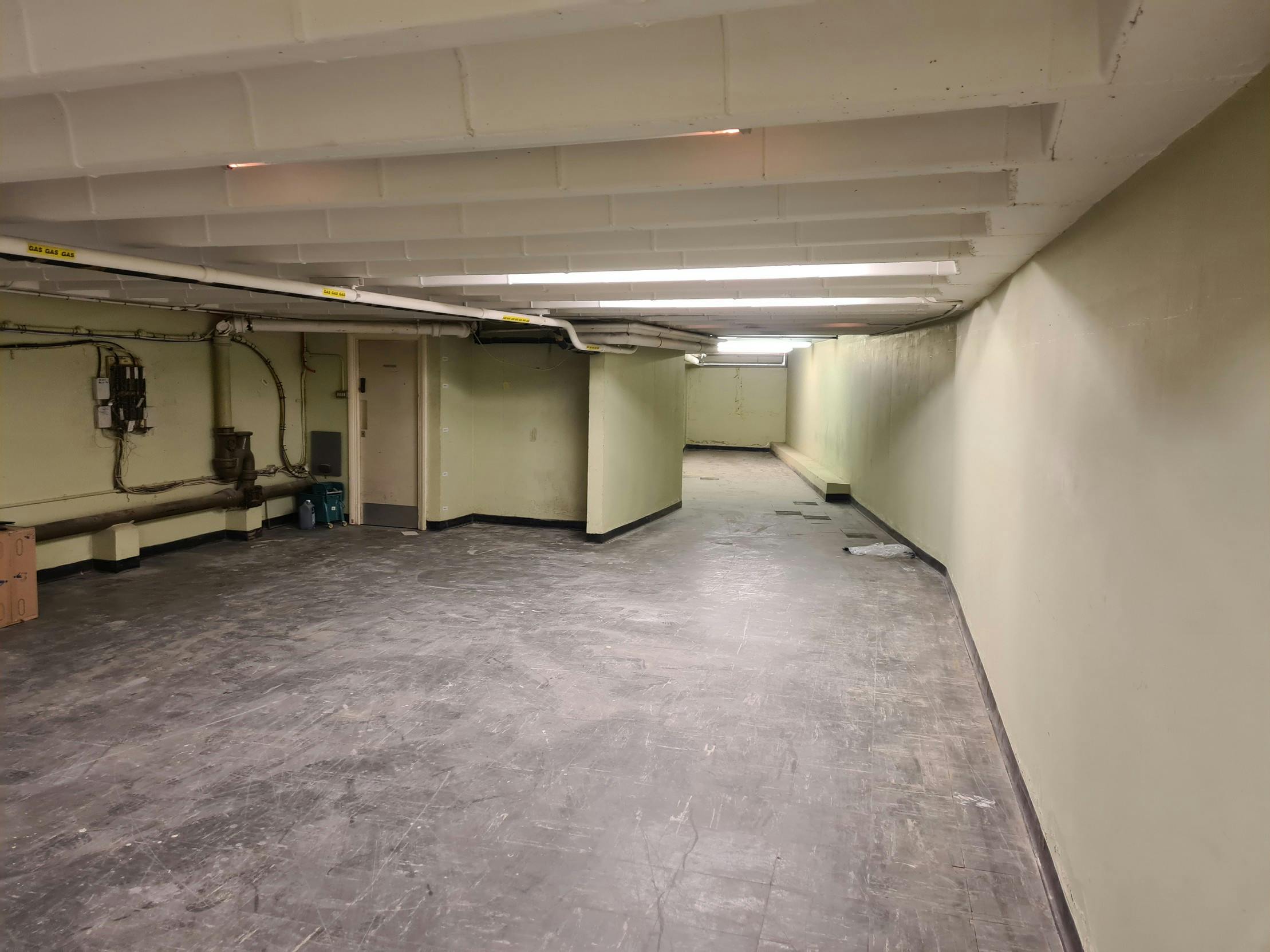 332651-Basement 1.jpg