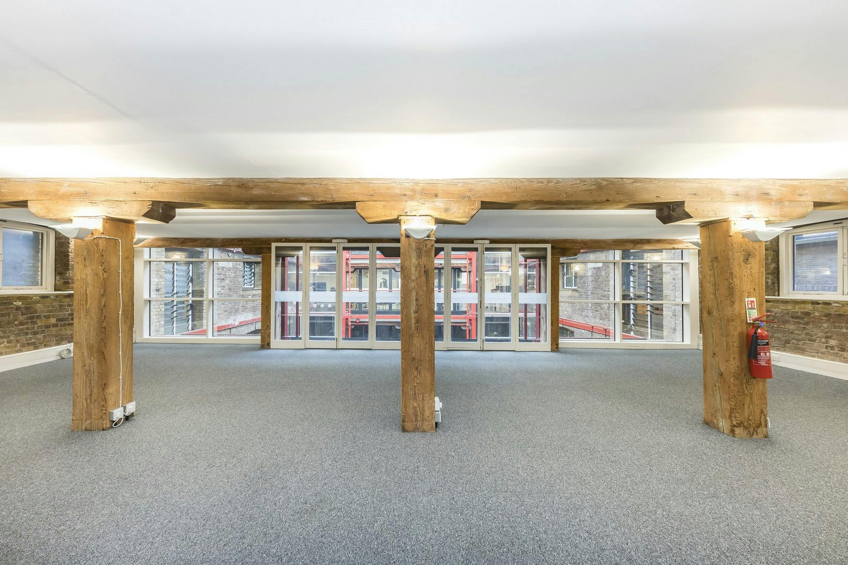 141615-Unit 4 Unity Wharf int4.jpg