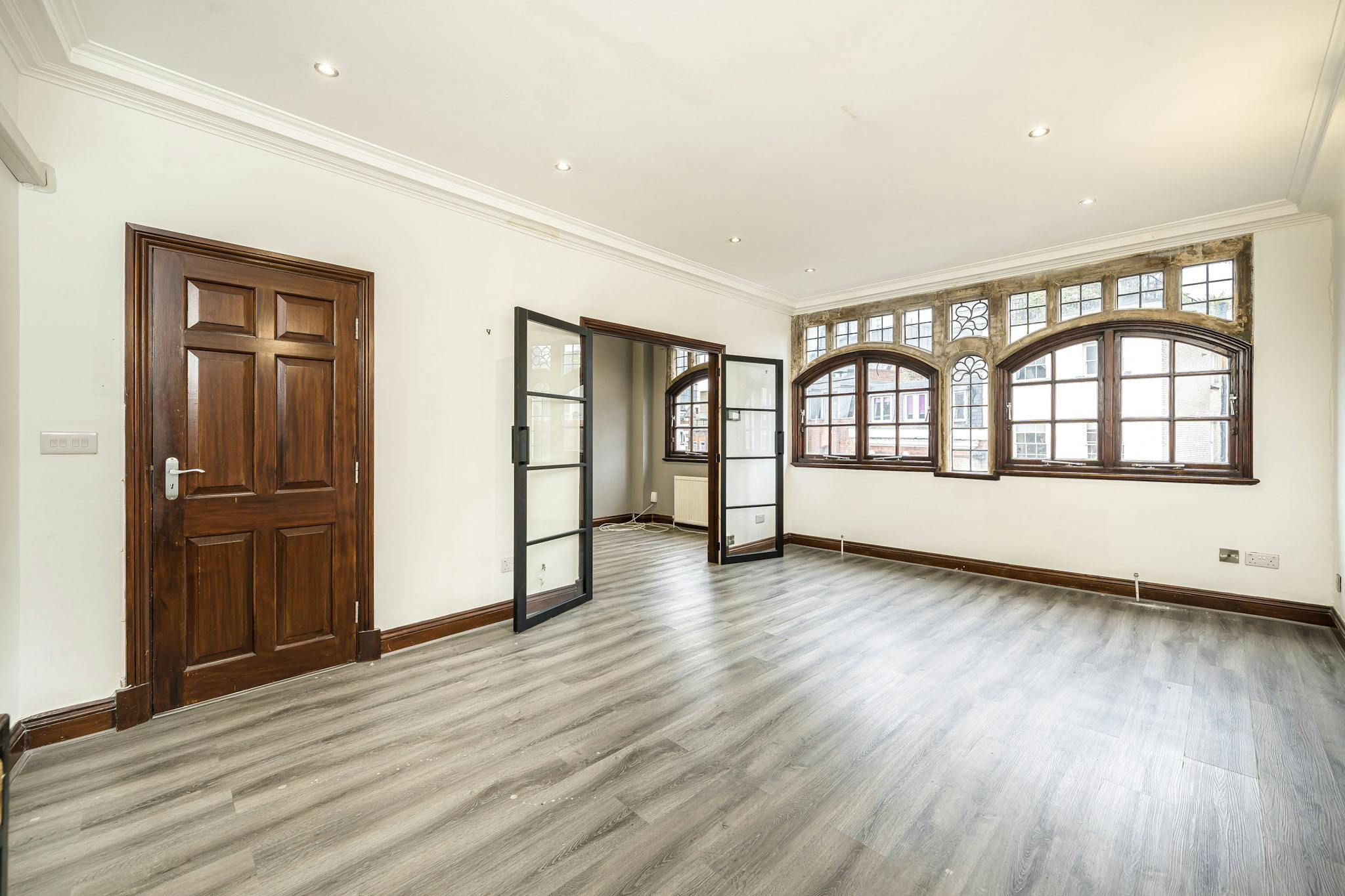 316921-60 Borough High Street office 2.jpg