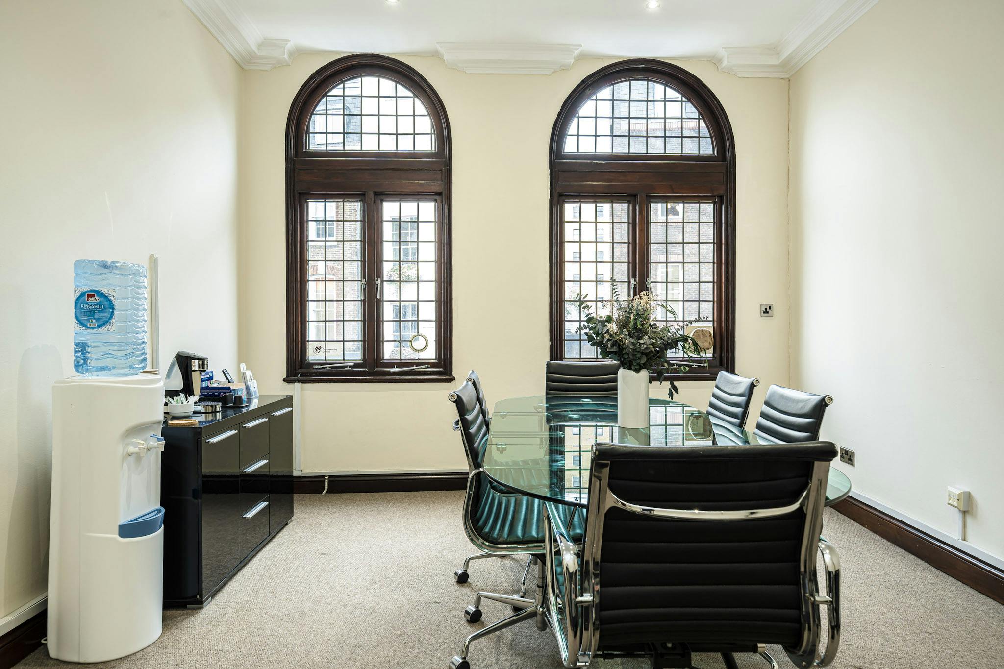 316921-60 Borough High Street meeting room 2.jpg