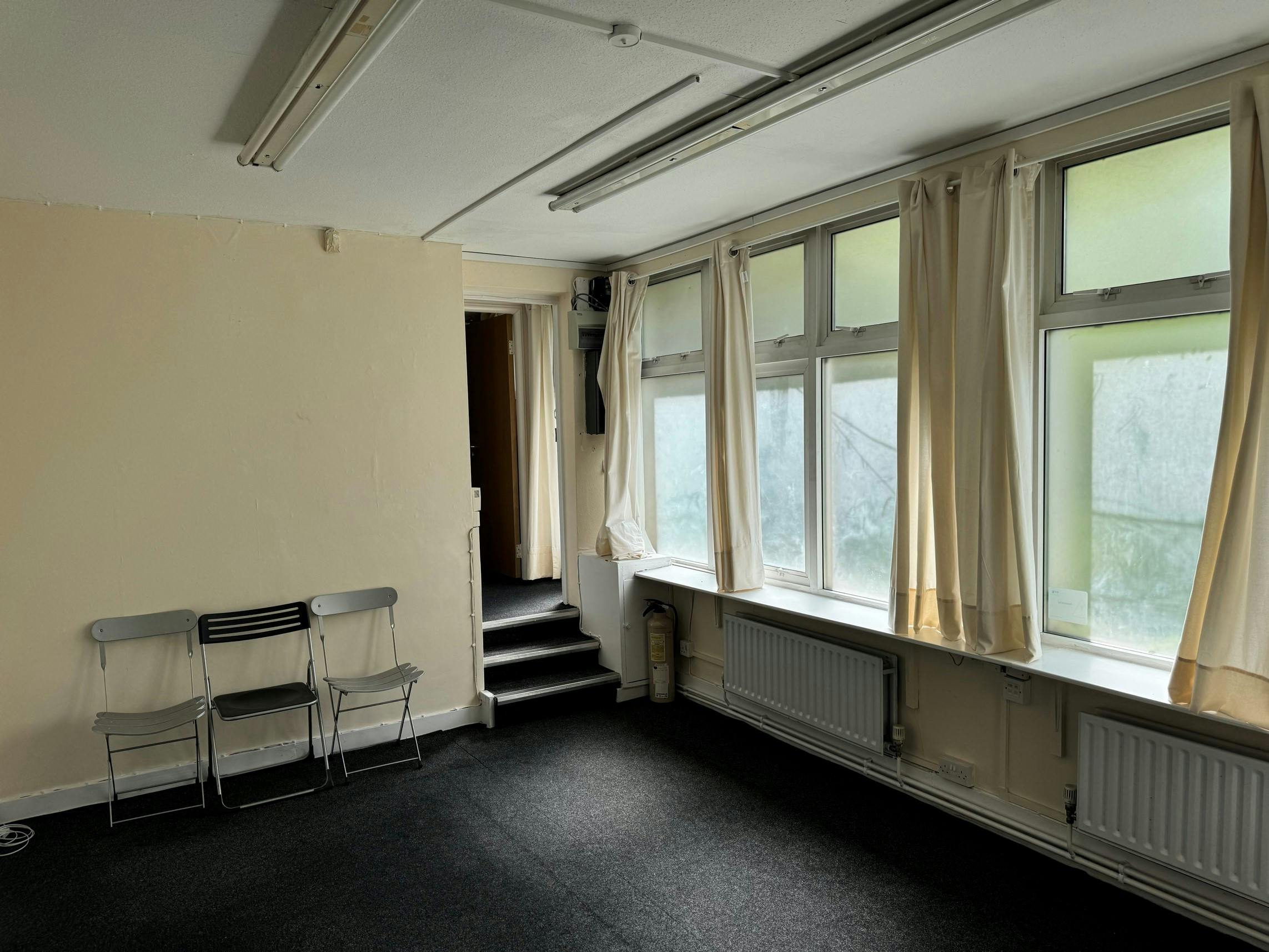 225663-Ospringe House internal Copy.jpg