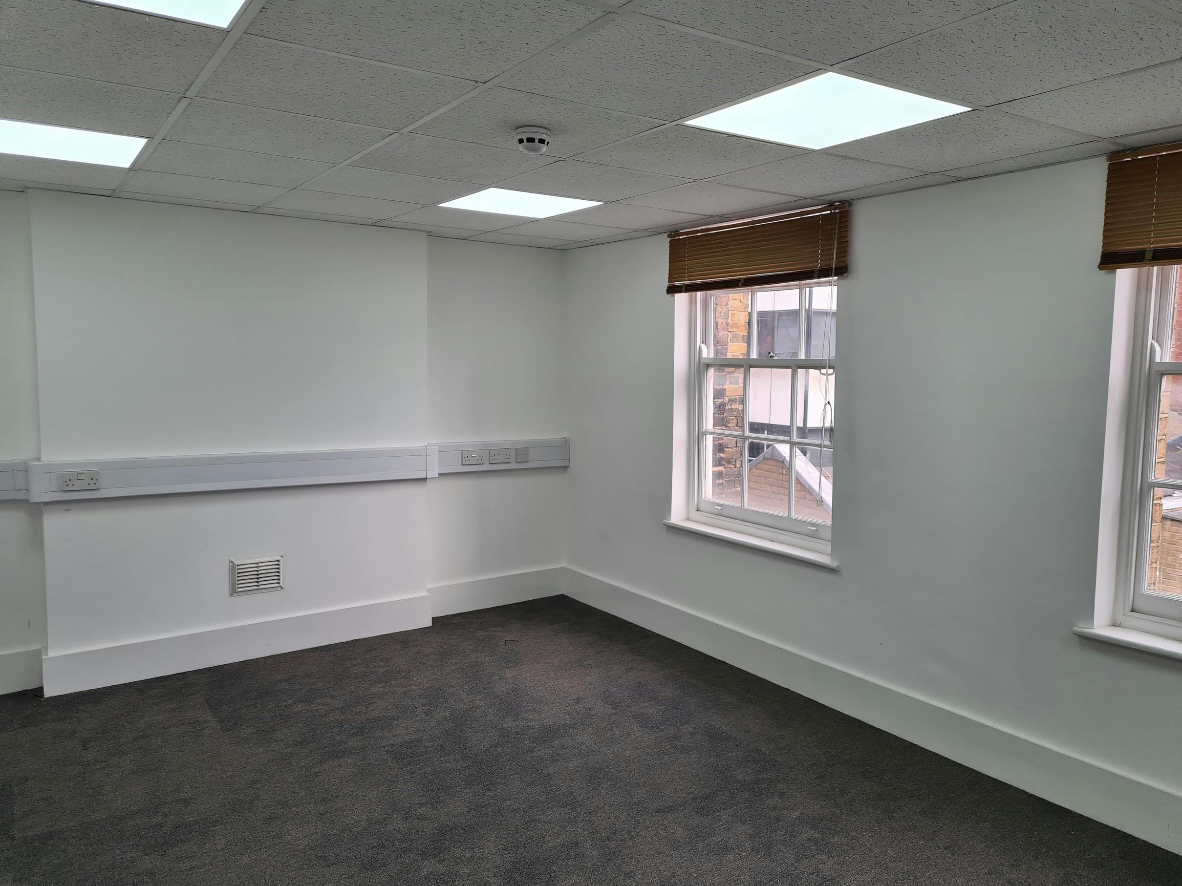 224767-3rd Flr Rear 2.jpg