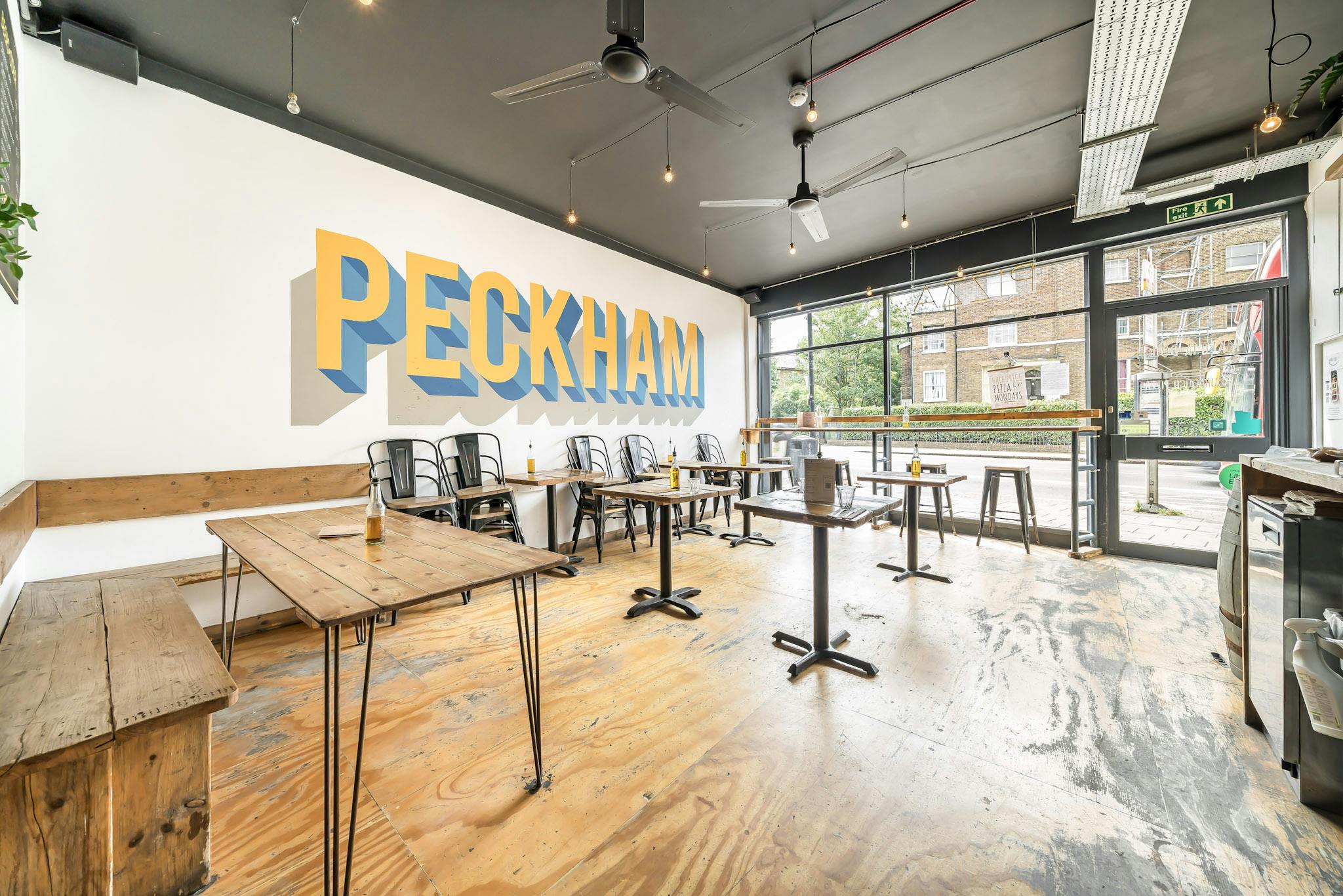 308172-179 Queens Road internal 2.jpg