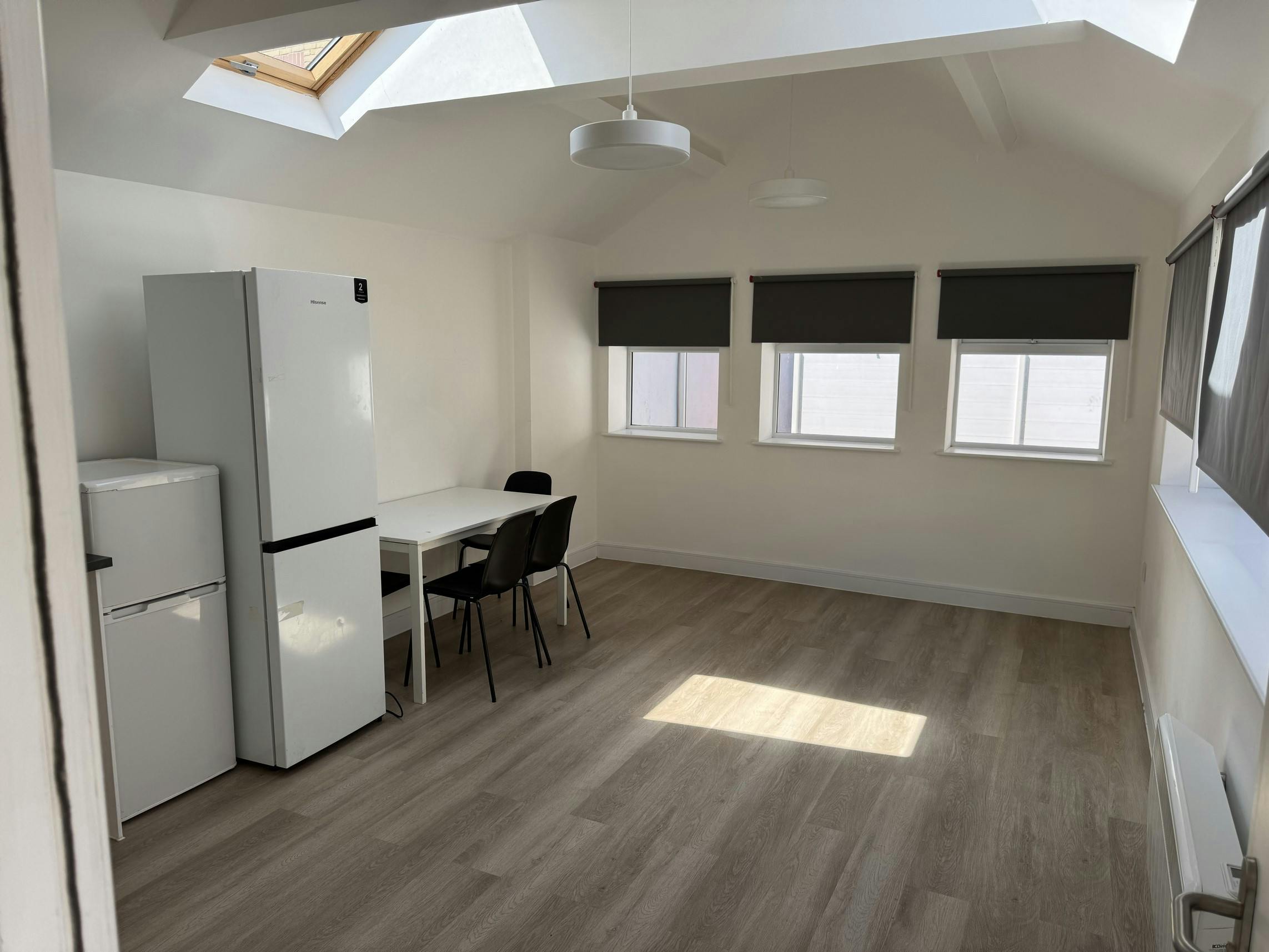 304864-157 Camberwell Road internal 2.jpg