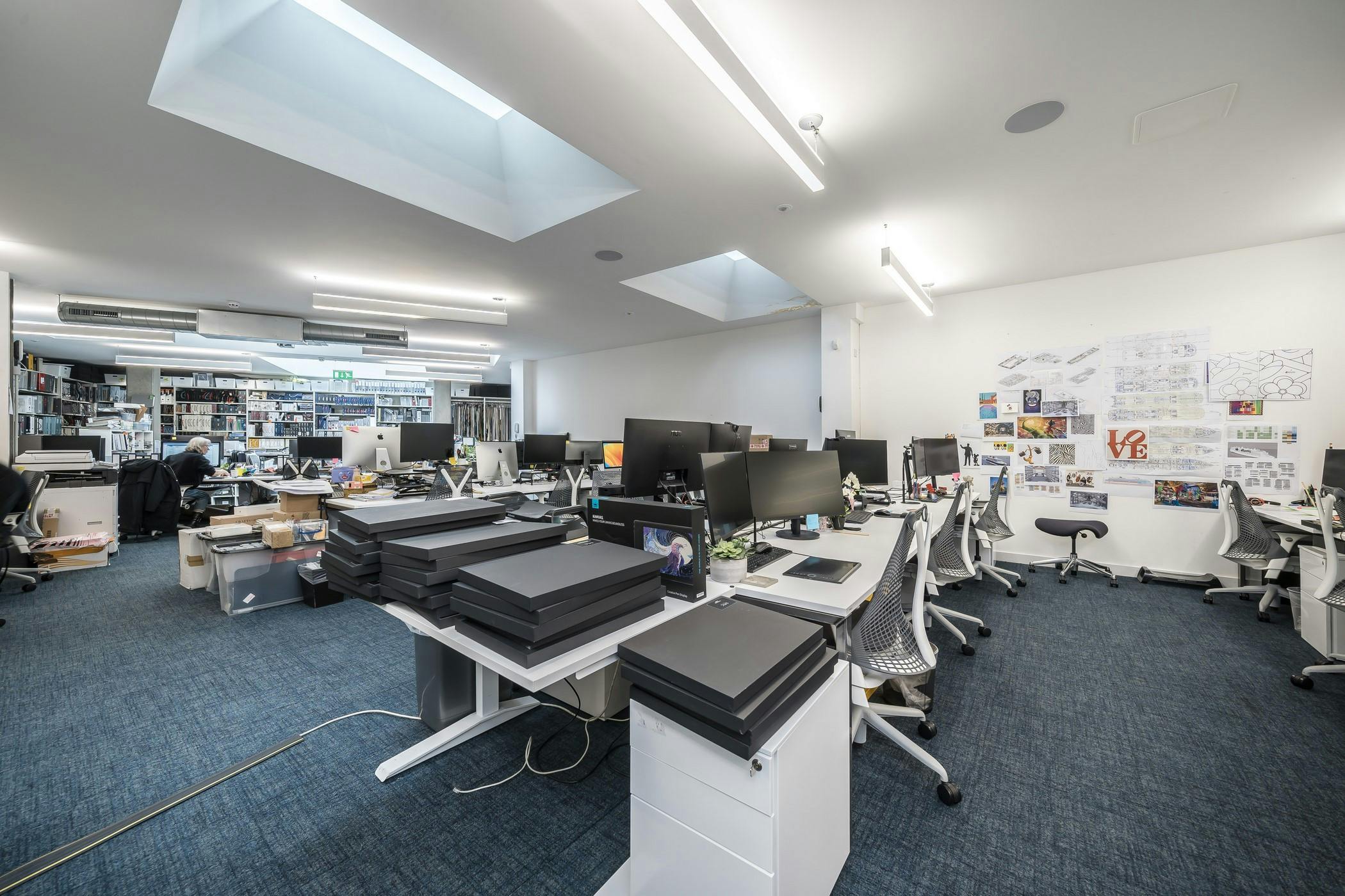 207399-8 Lamb Walk internal 3 Copy.jpg