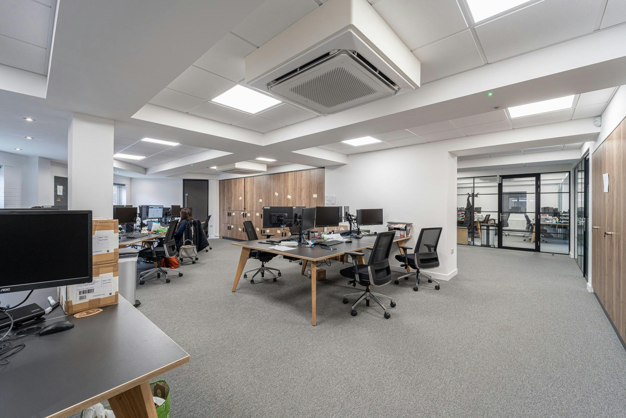 280547-Grd Flr 1.jpg