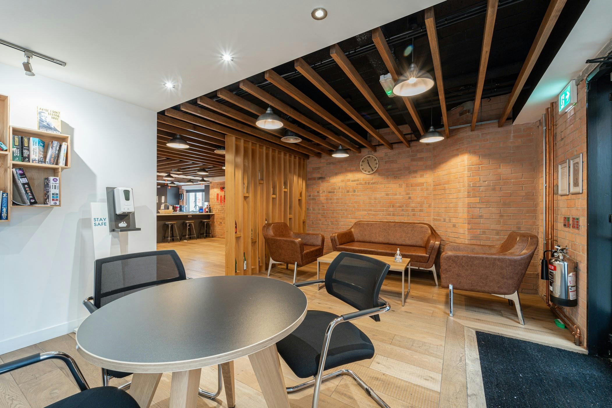 280547-Grd Flr 8.jpg