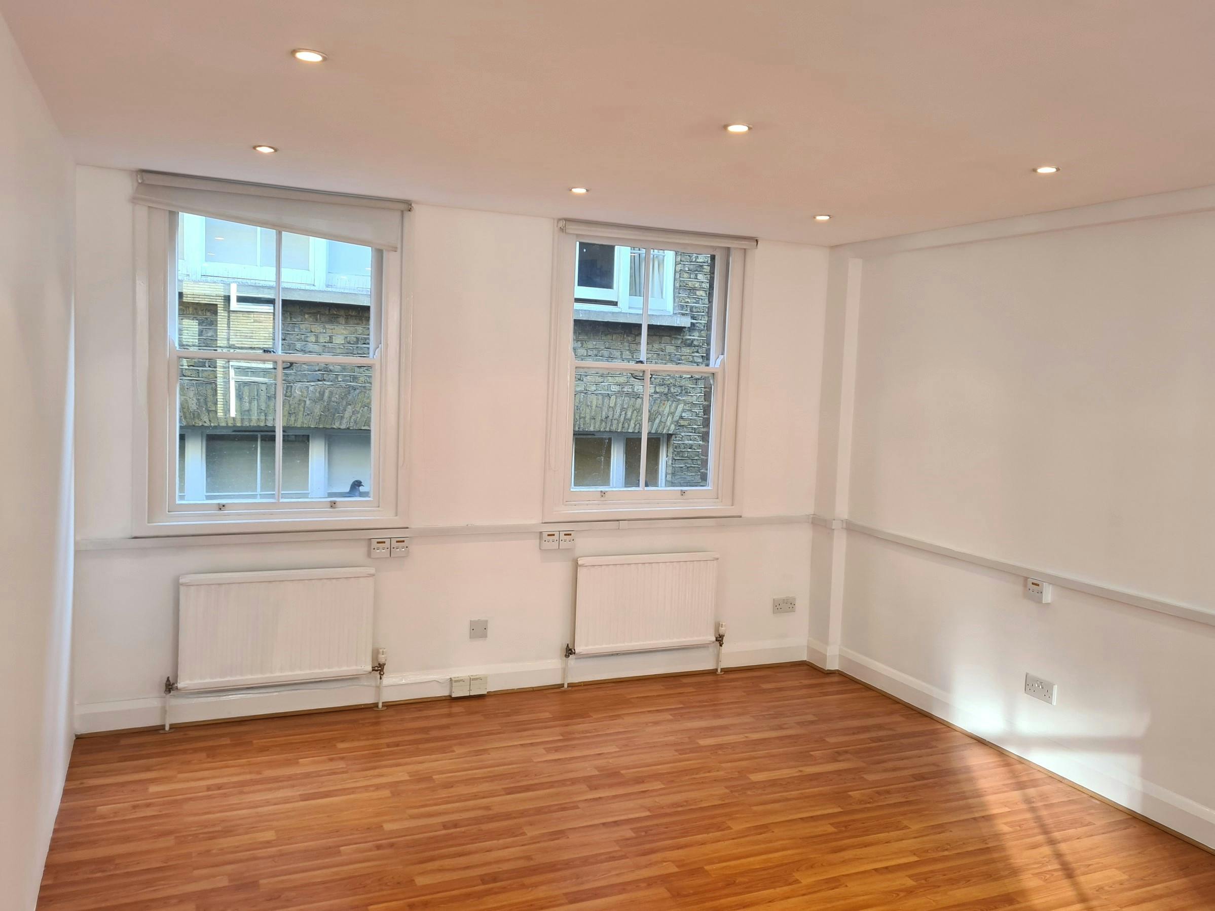 279840-Main Office 3.jpg