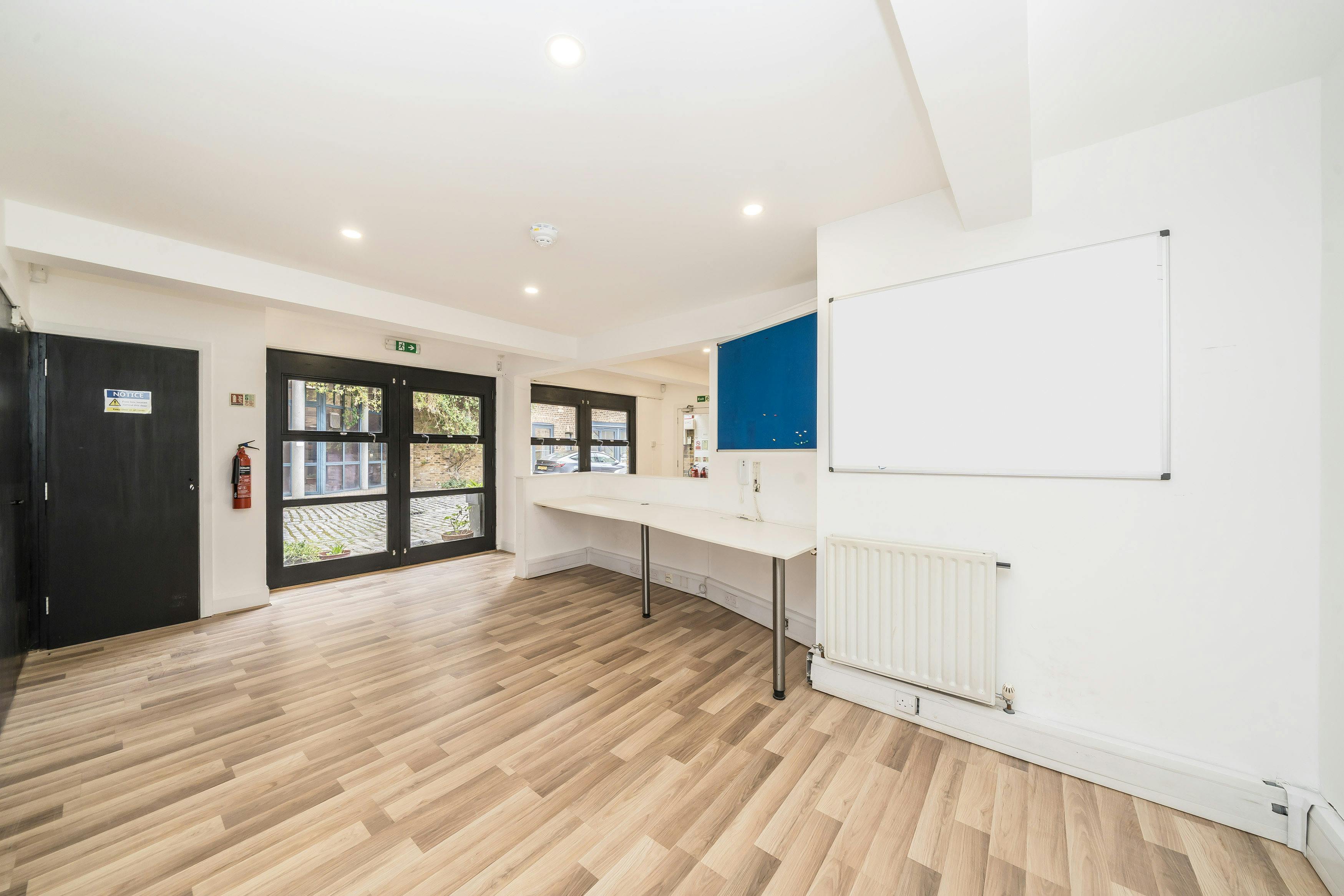 292290-Ground Flr 1.jpg