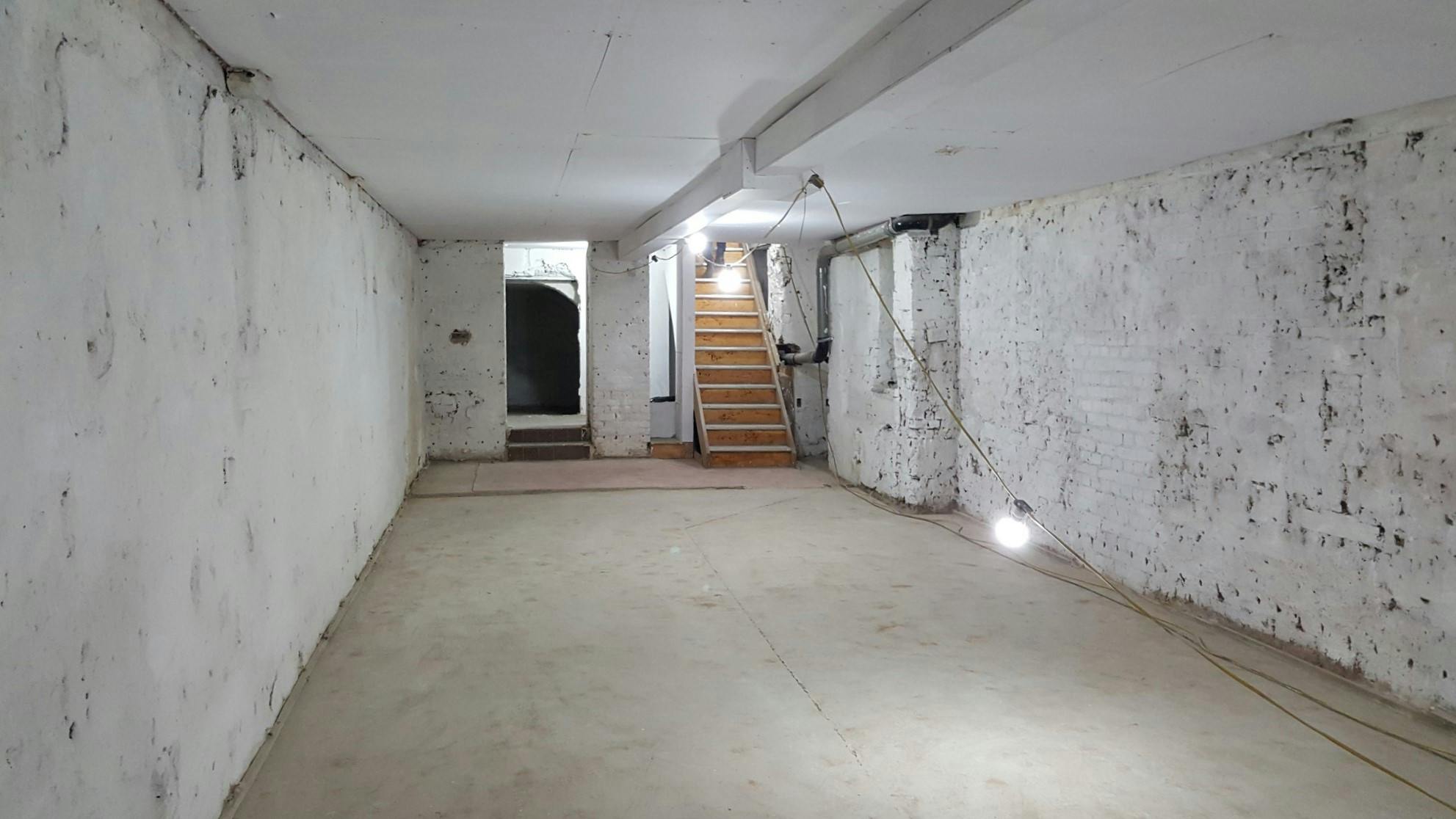 290791-Retail Basement2.jpg