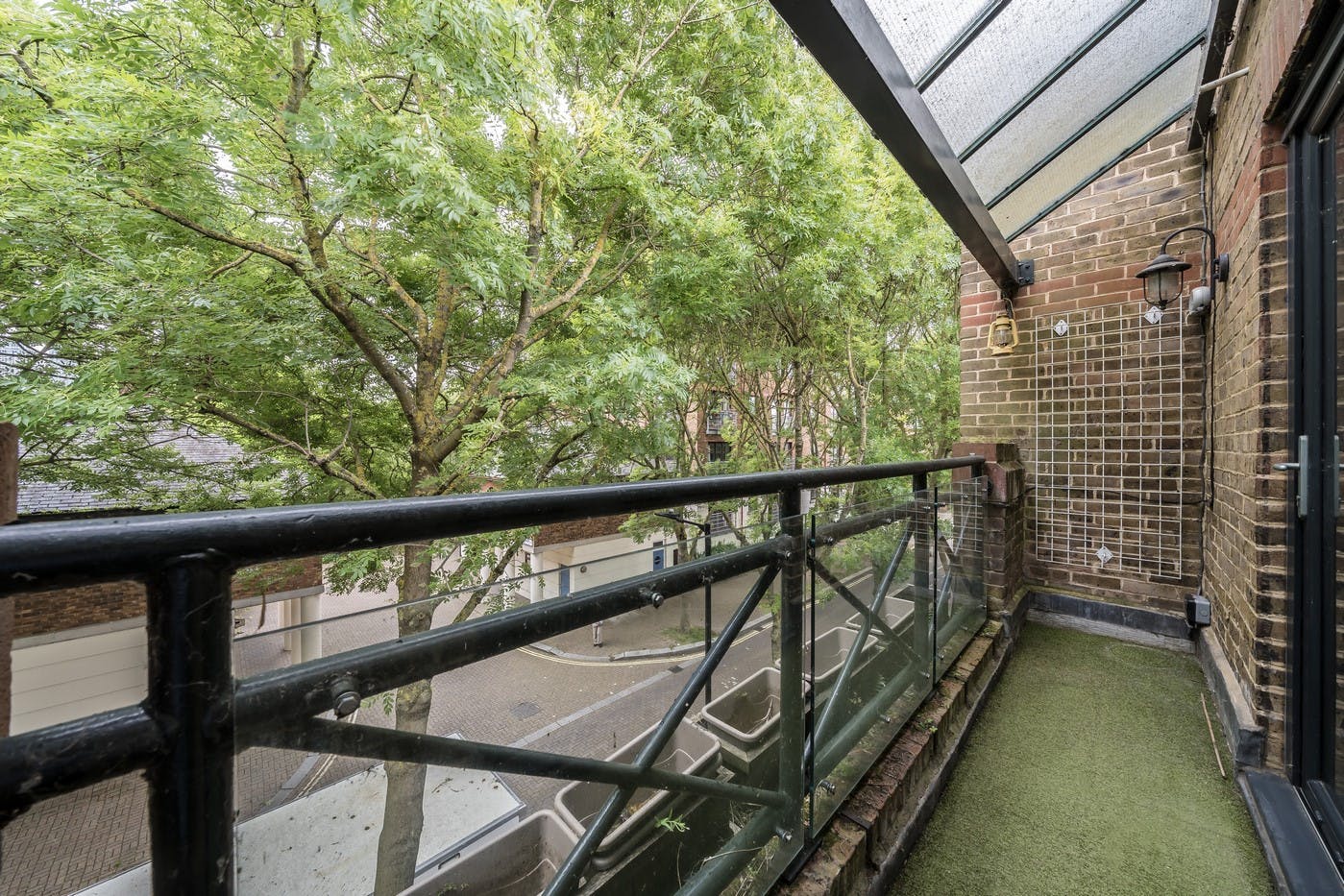 218015-5 Onega Gate terrace.jpg