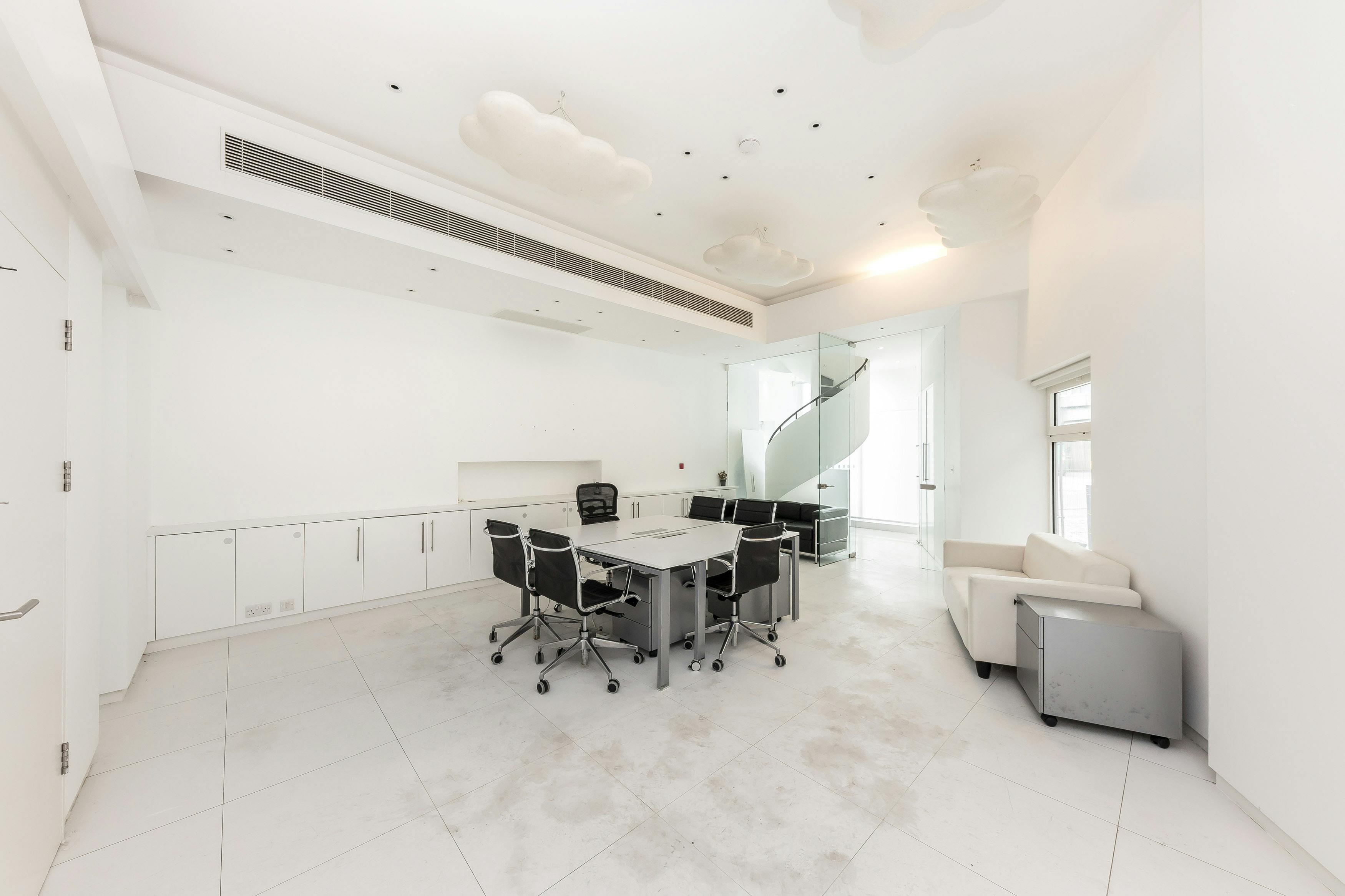 192145-2 Salamanca Place Internal .jpg