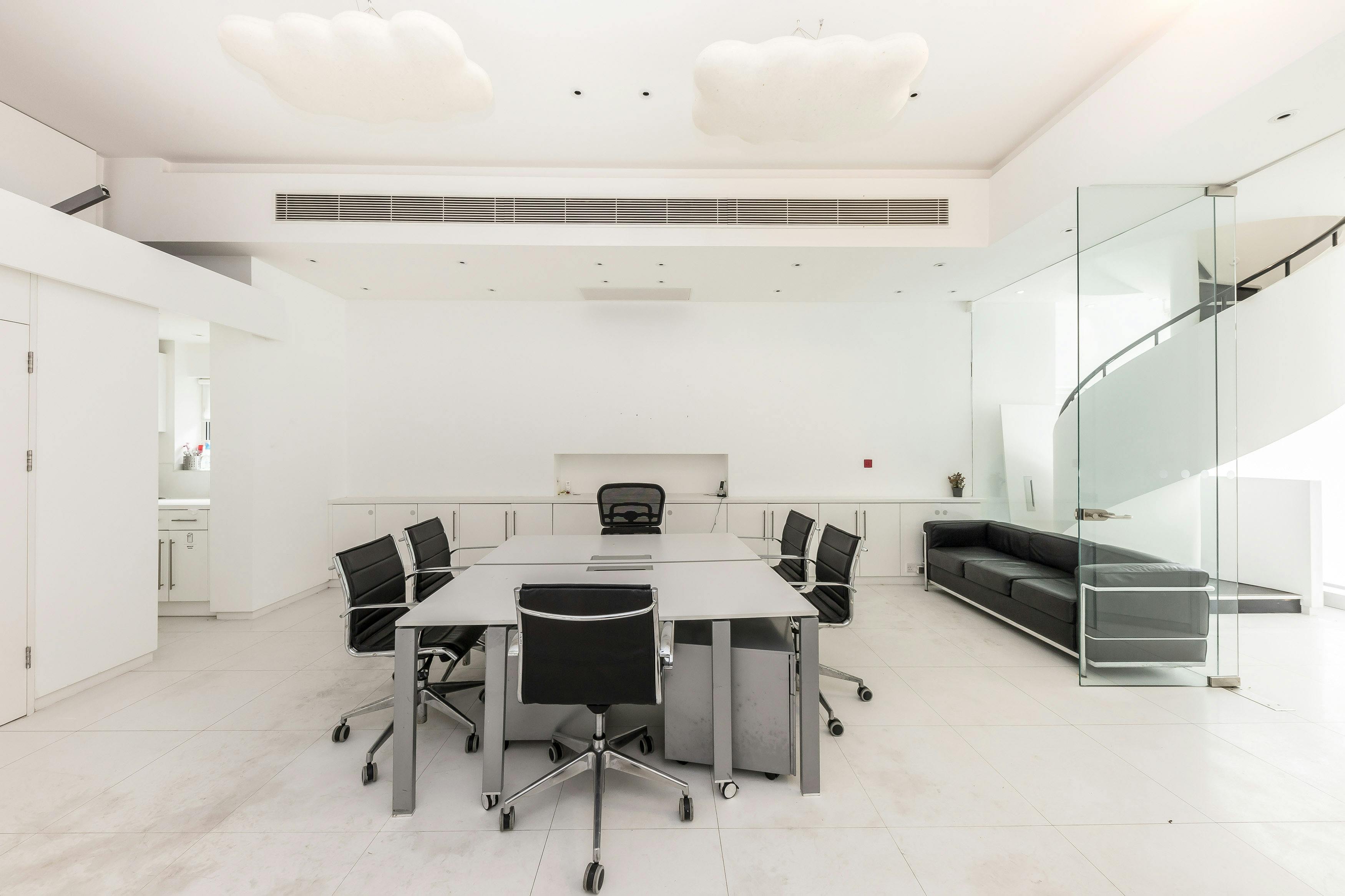 192145-2 Salamanca Place Internal 2g.jpg