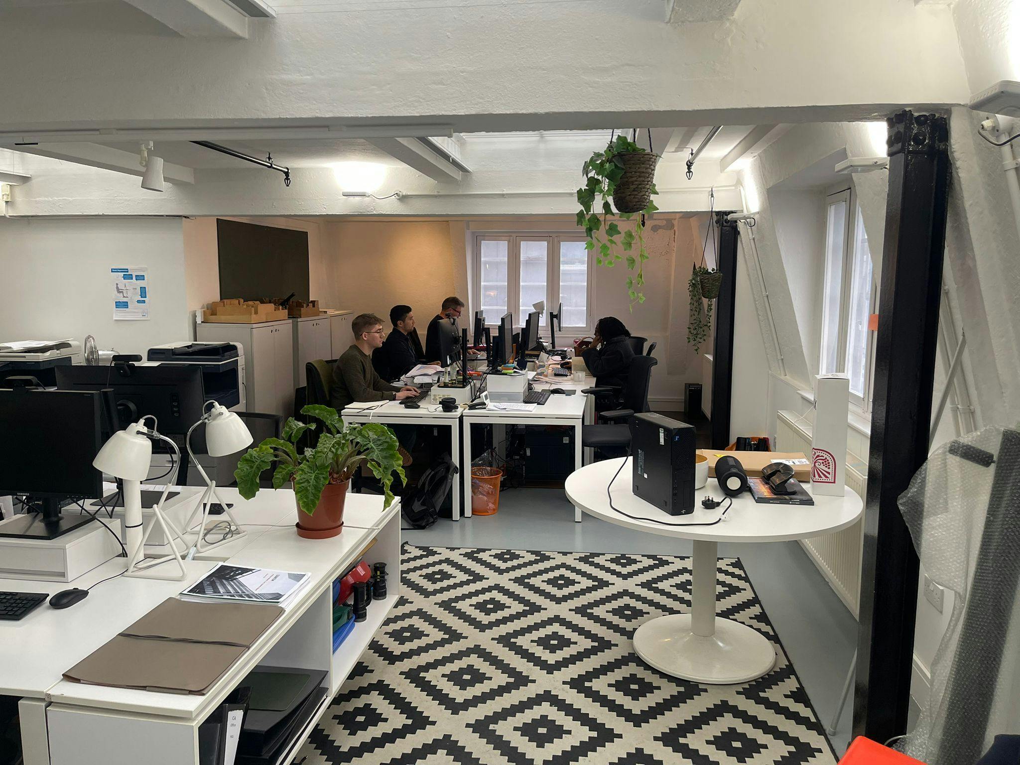 346522-Fourth Floor 5458 Tanner Street Office.jpg