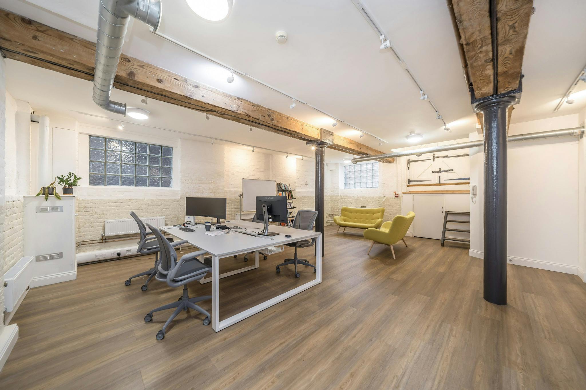 350554-60 Weston Street Lower Ground 2.jpg