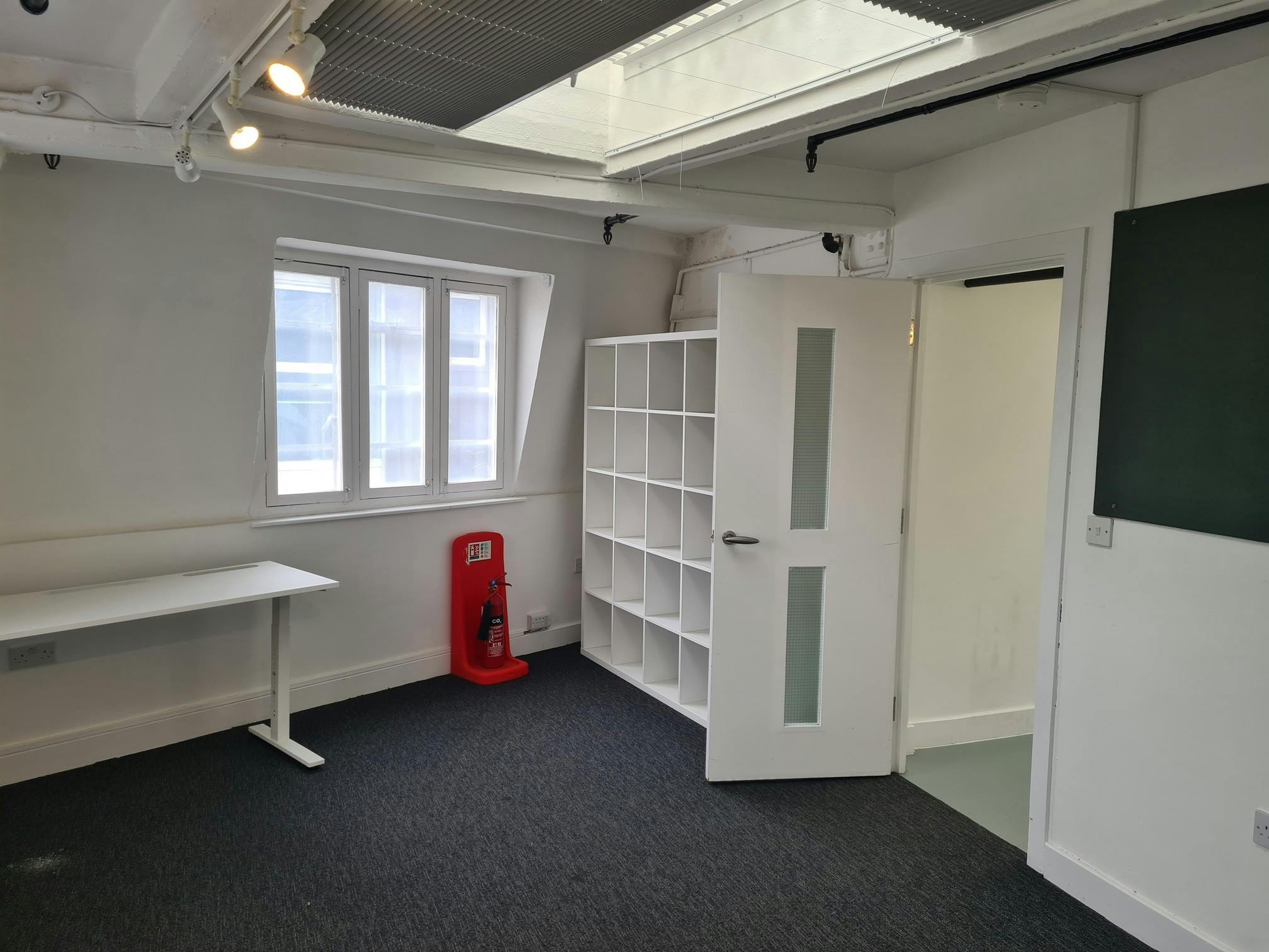 346522-Meeting Room.jpg