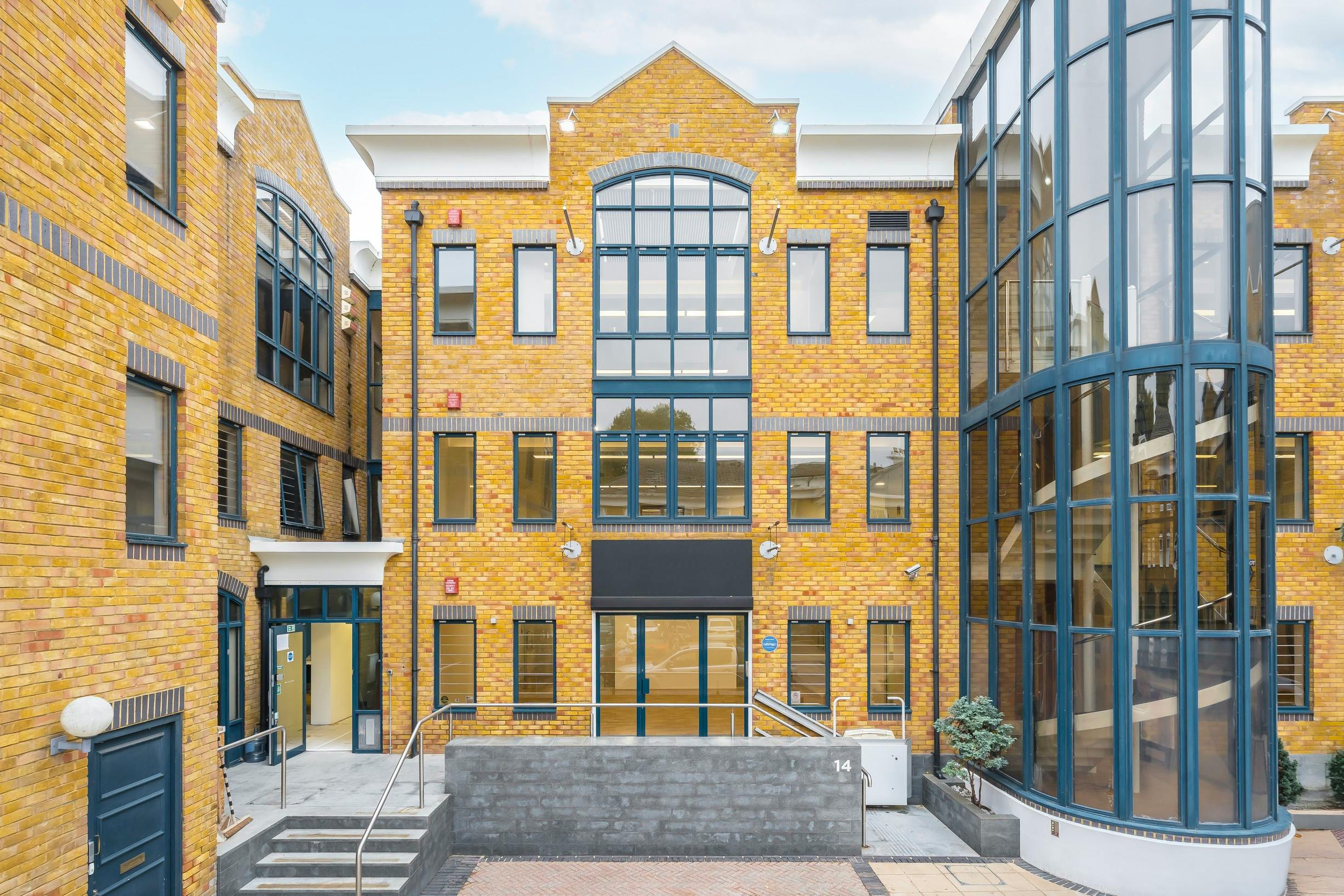 361785-External 3.jpg