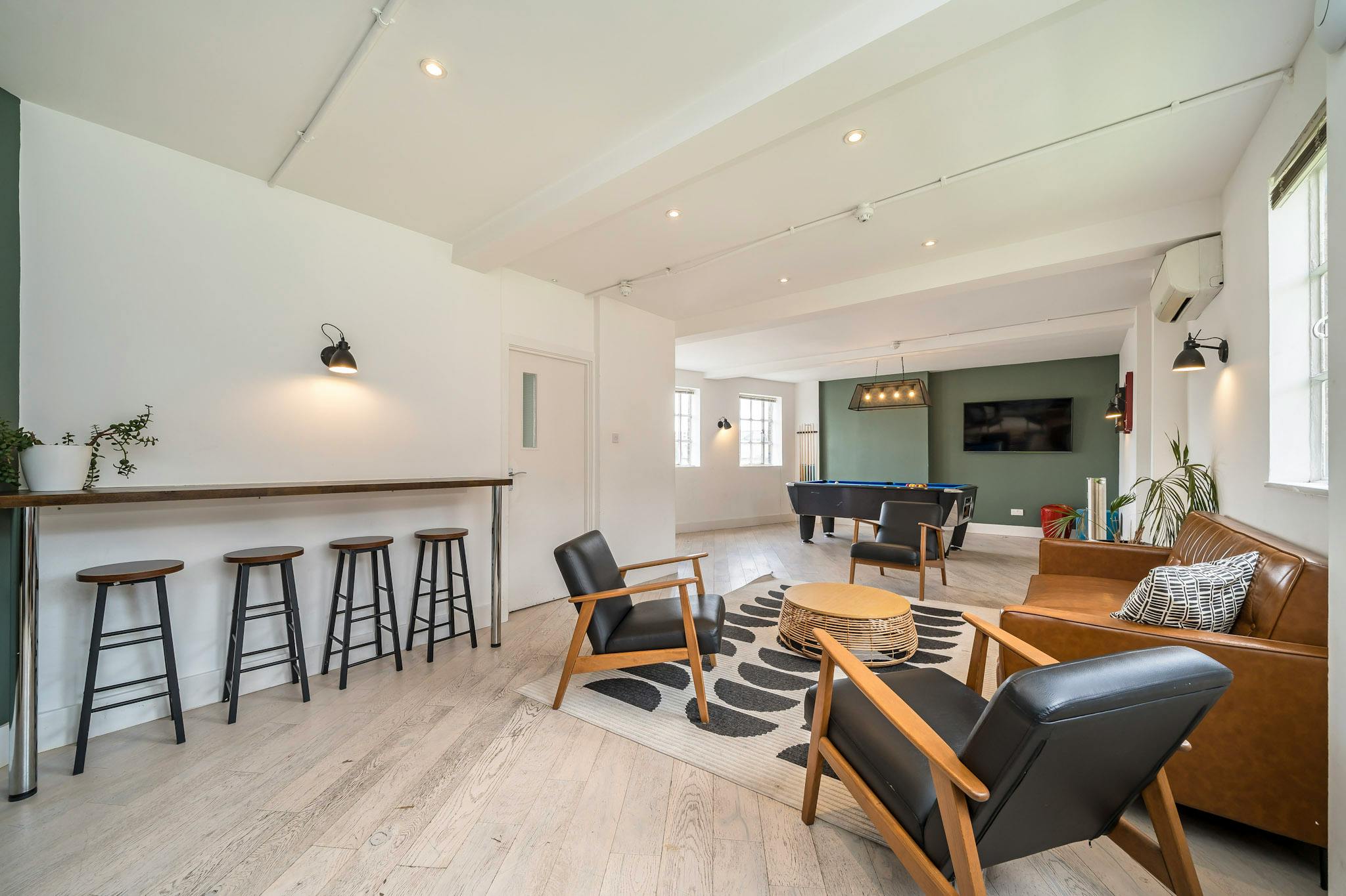 365327-Second Floor 1.jpg