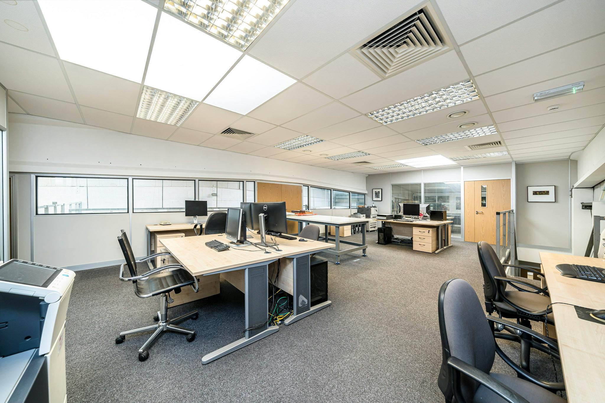 372642-Studio 24, 87 Crampton Street first floor office 2.jpg