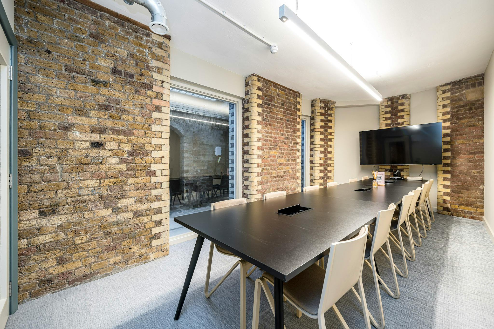 316843-Basement Meeting 2.jpg